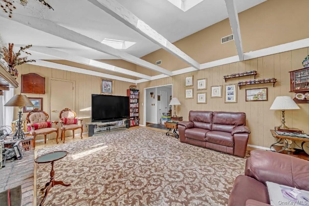 Single Family Old Route 25a  Suffolk County, NY 11768, MLS-1050930-17