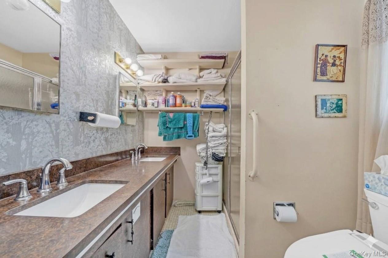 Single Family Old Route 25a  Suffolk County, NY 11768, MLS-1050930-27