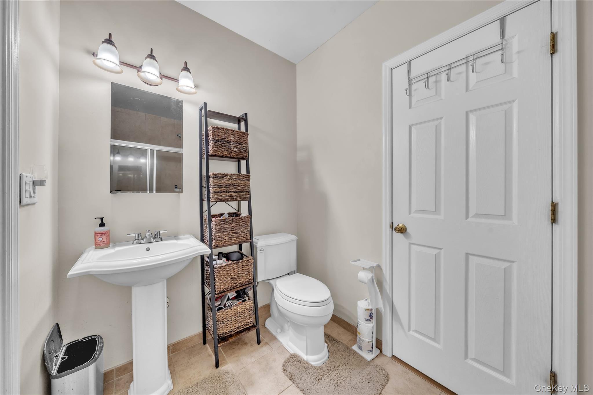 Single Family Old Route 25a  Suffolk County, NY 11768, MLS-1050930-43