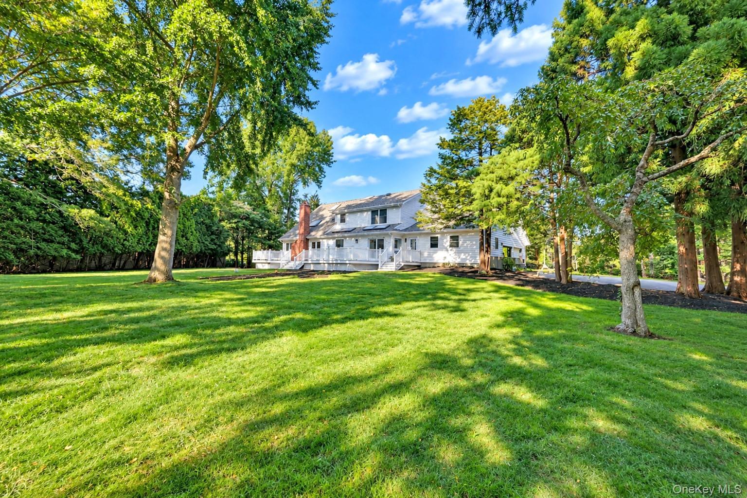Single Family Cedarfield Terrace Suffolk County, NY 11780, MLS-1050942-42