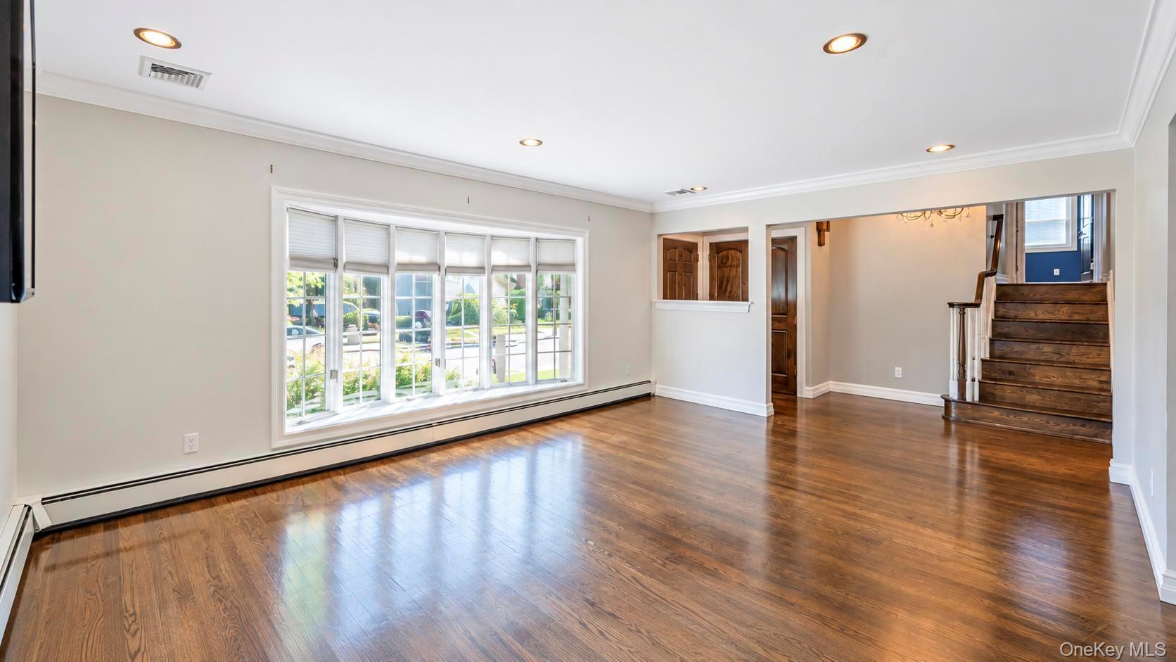 Single Family Howell Street  Nassau County, NY 11510, MLS-1050943-10