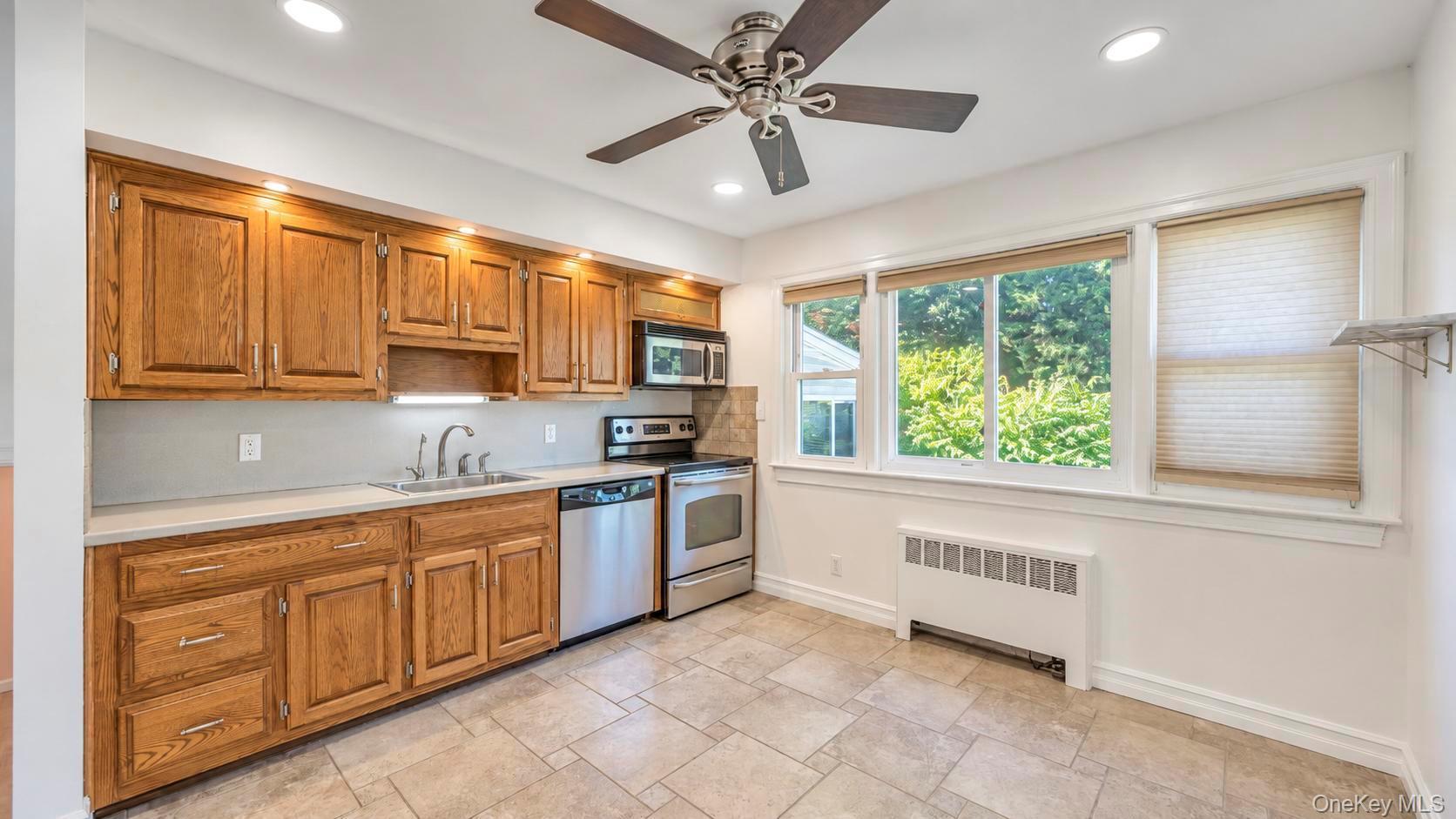 Single Family Howell Street  Nassau County, NY 11510, MLS-1050943-14