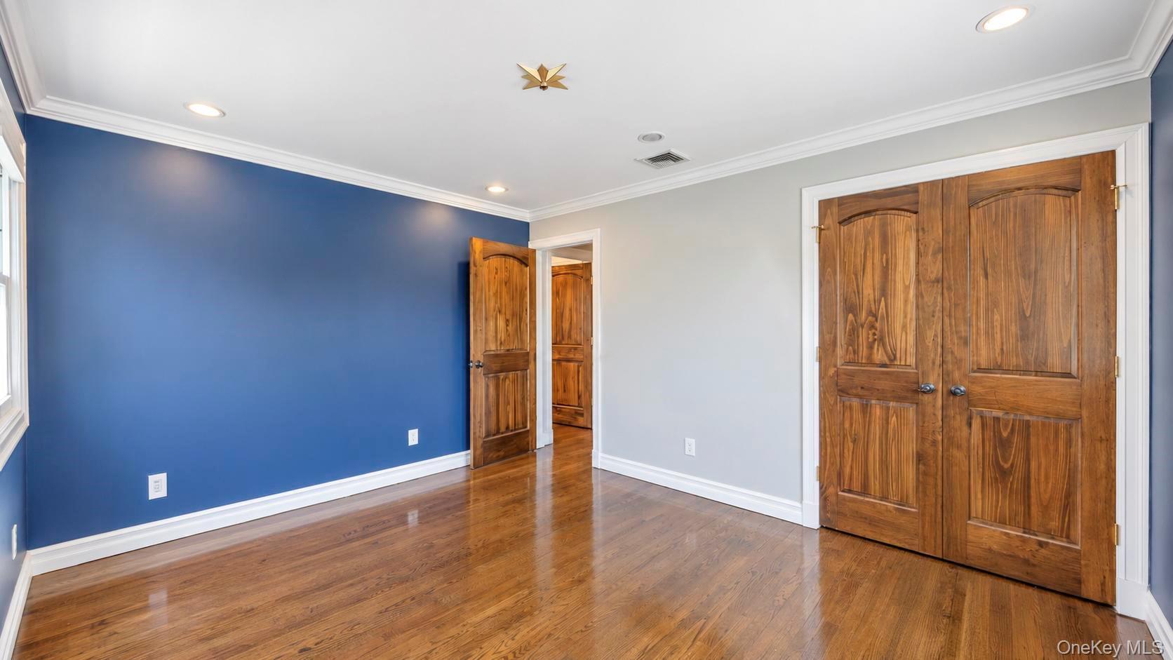 Single Family Howell Street  Nassau County, NY 11510, MLS-1050943-25