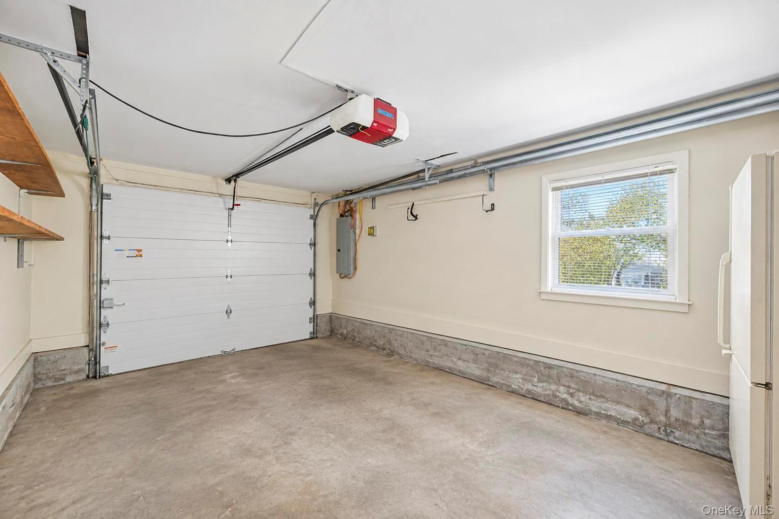 Single Family Howell Street  Nassau County, NY 11510, MLS-1050943-40