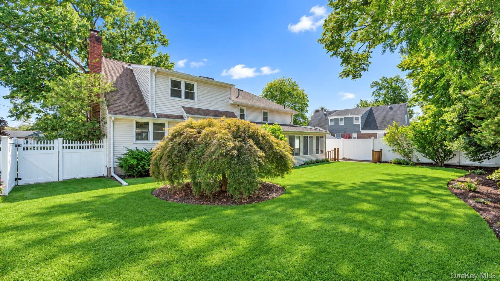 Single Family Howell Street  Nassau County, NY 11510, MLS-1050943-44