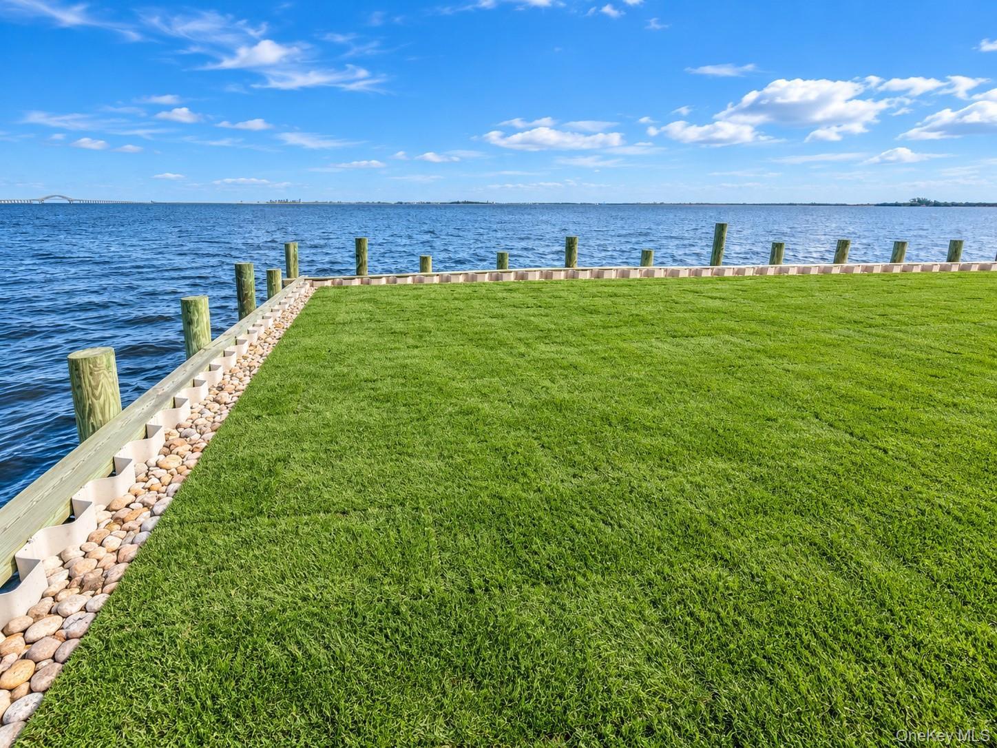 Single Family E Shore Drive  Suffolk County, NY 11702, MLS-1050945-31