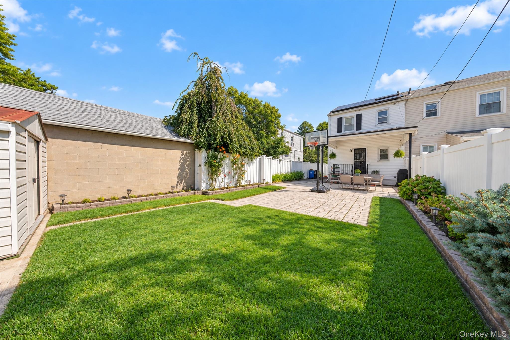 Single Family 185th Street  Queens, NY 11365, MLS-1050966-15