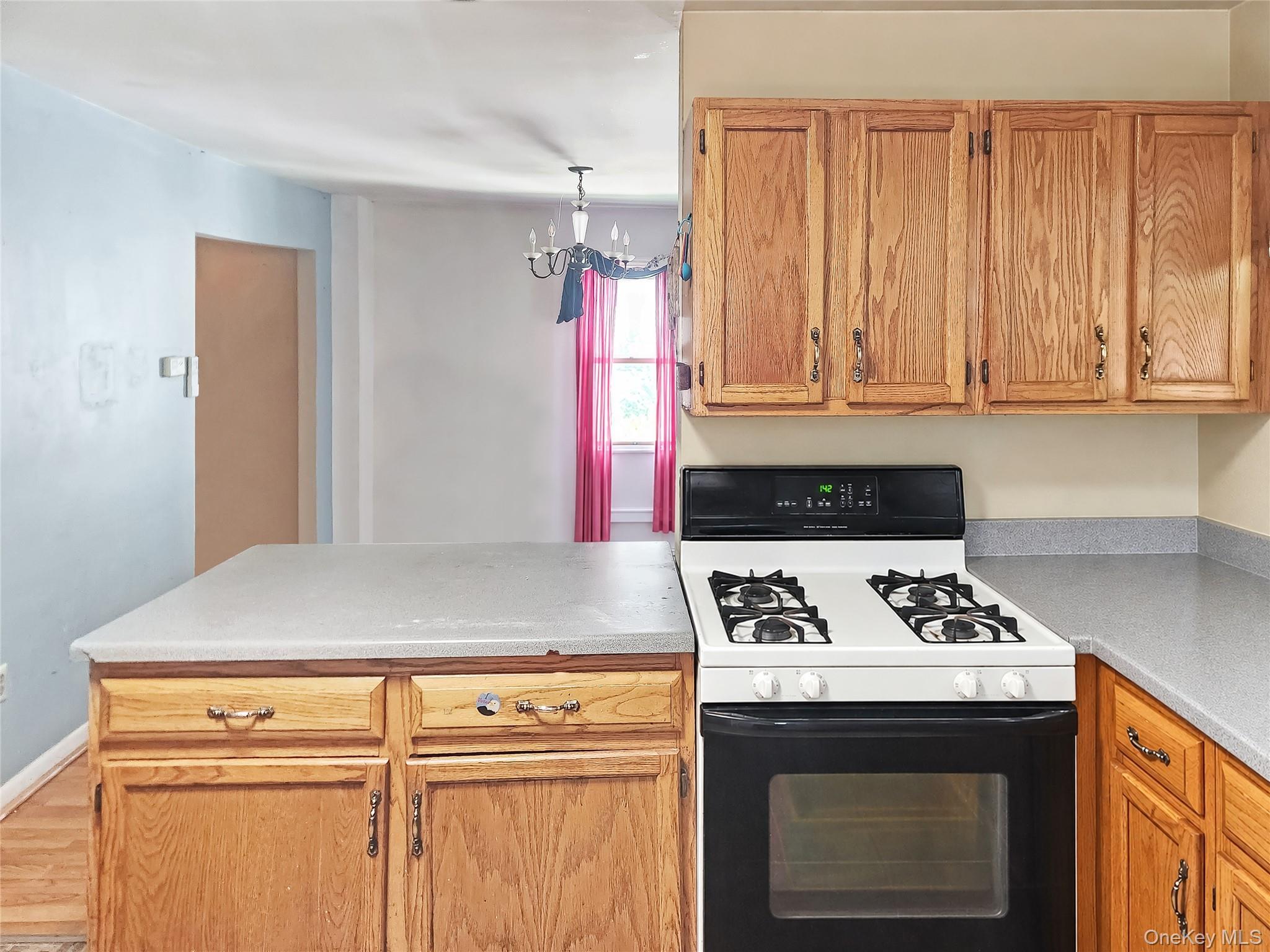 Single Family Grove Street  Ulster County, NY 12528, MLS-1050972-2