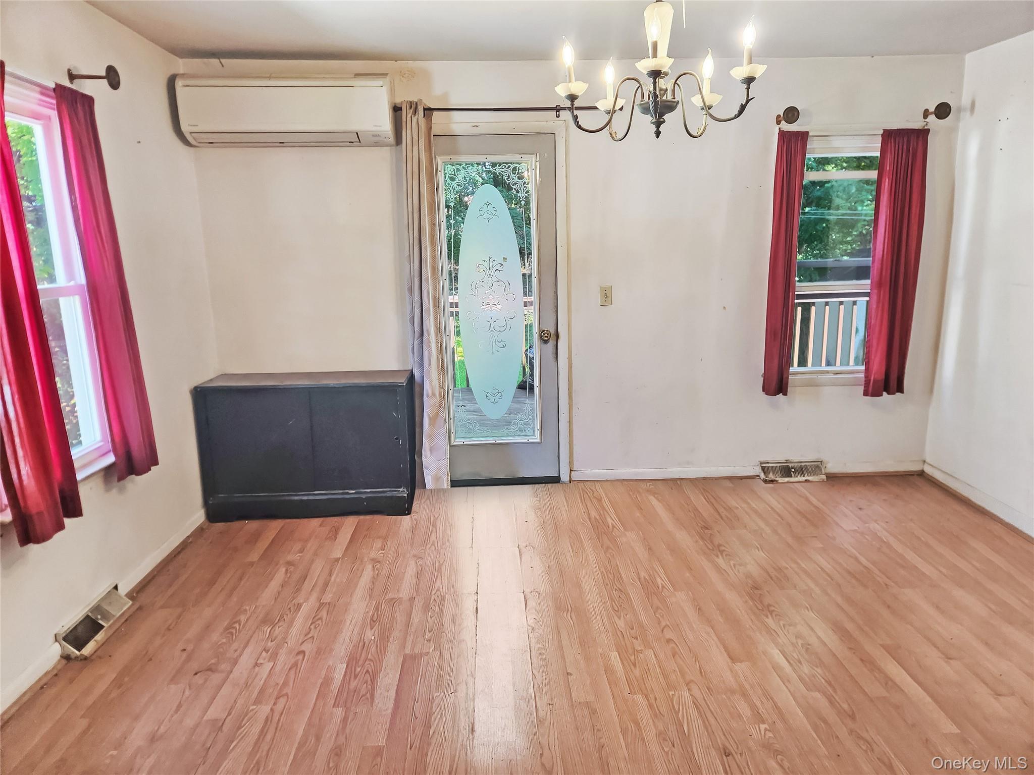 Single Family Grove Street  Ulster County, NY 12528, MLS-1050972-4