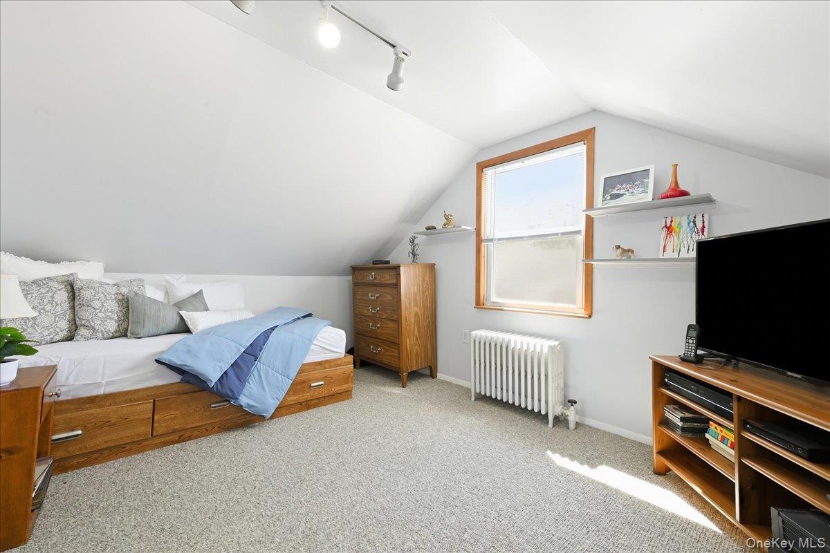Single Family 251st Street  Queens, NY 11426, MLS-1050980-14