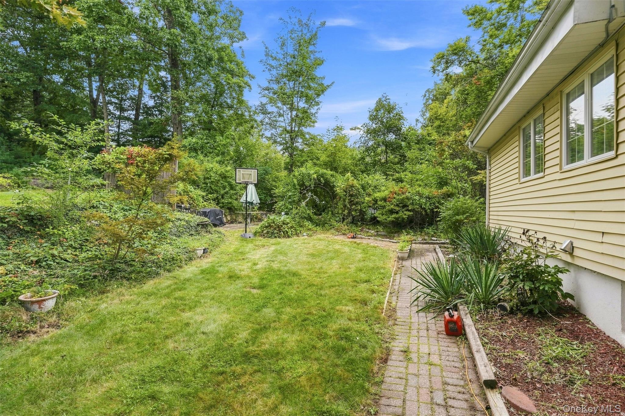 Single Family Walnut Road Putnam County, NY 10537, MLS-1050986-18