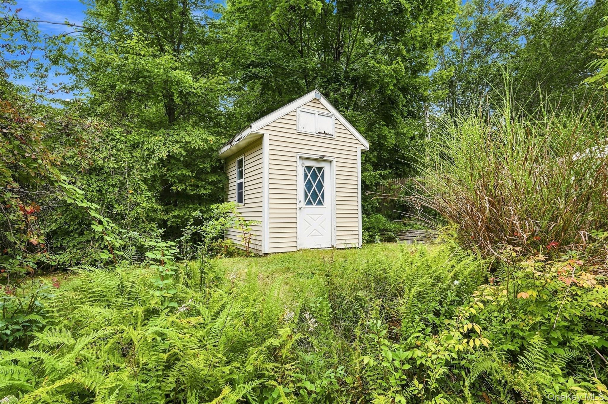 Single Family Walnut Road  Putnam County, NY 10537, MLS-1050986-21