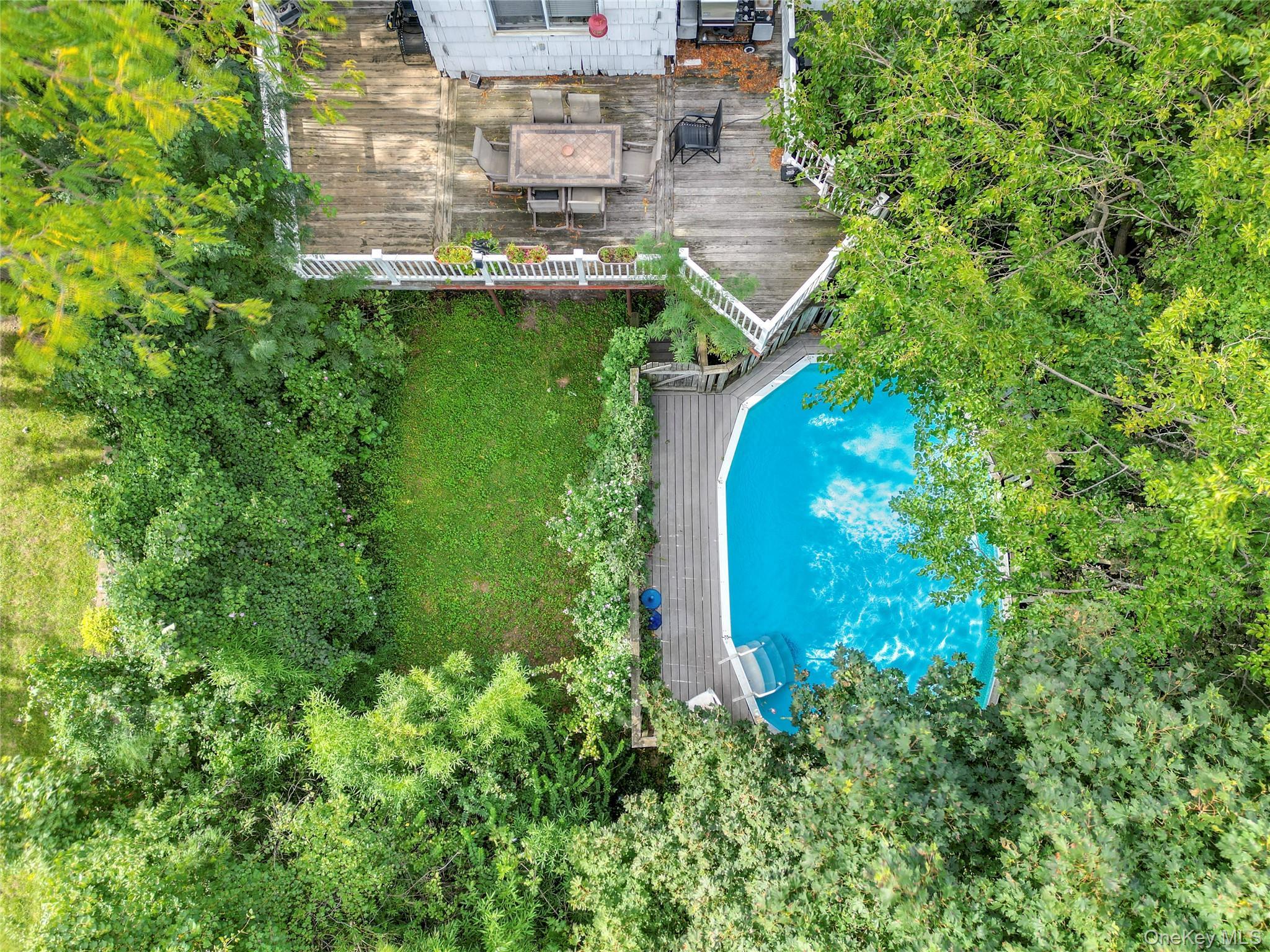 Single Family Woodmere Boulevard  Nassau County, NY 11598, MLS-1050989-28