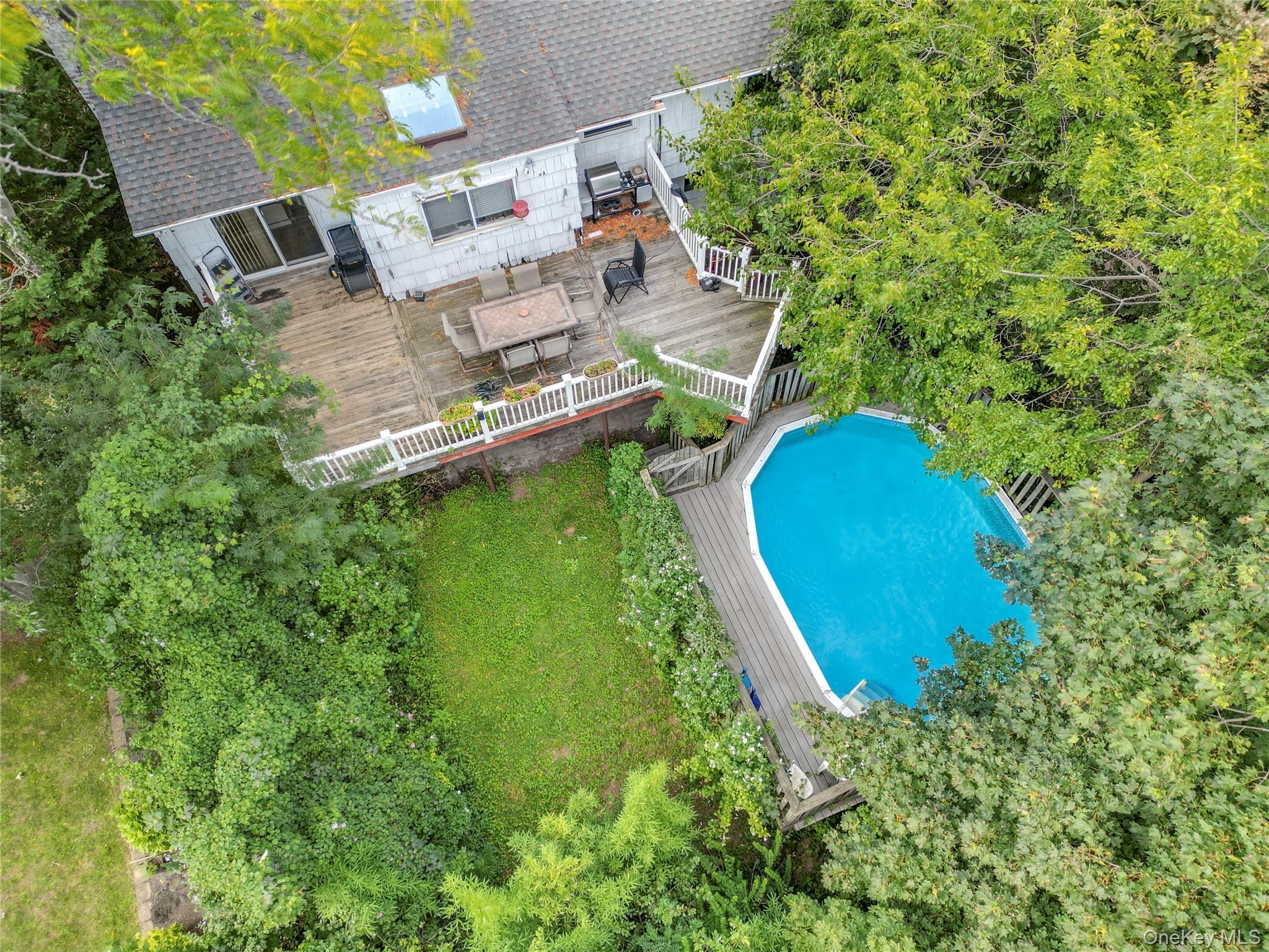 Single Family Woodmere Boulevard  Nassau County, NY 11598, MLS-1050989-29