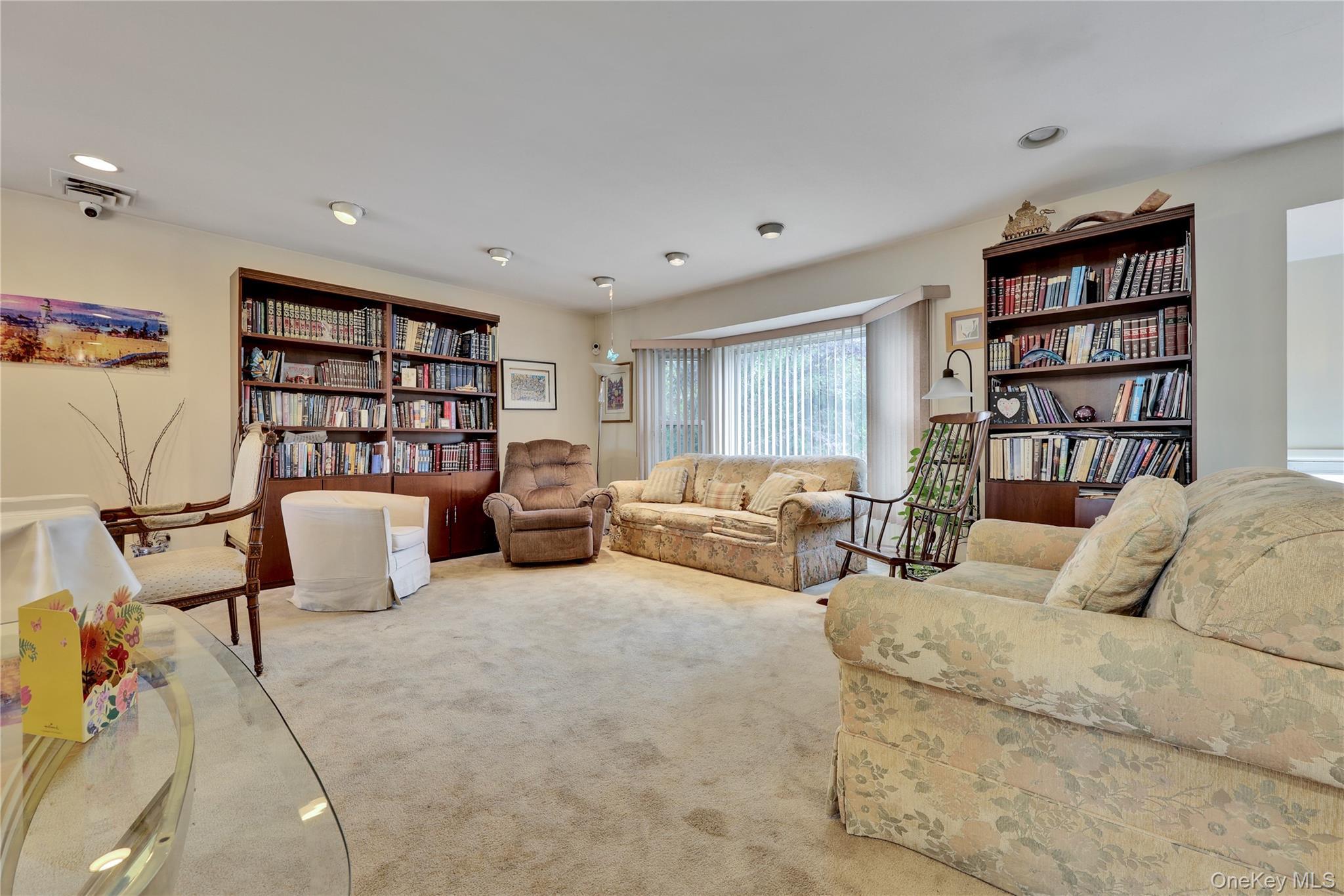 Single Family Woodmere Boulevard  Nassau County, NY 11598, MLS-1050989-4
