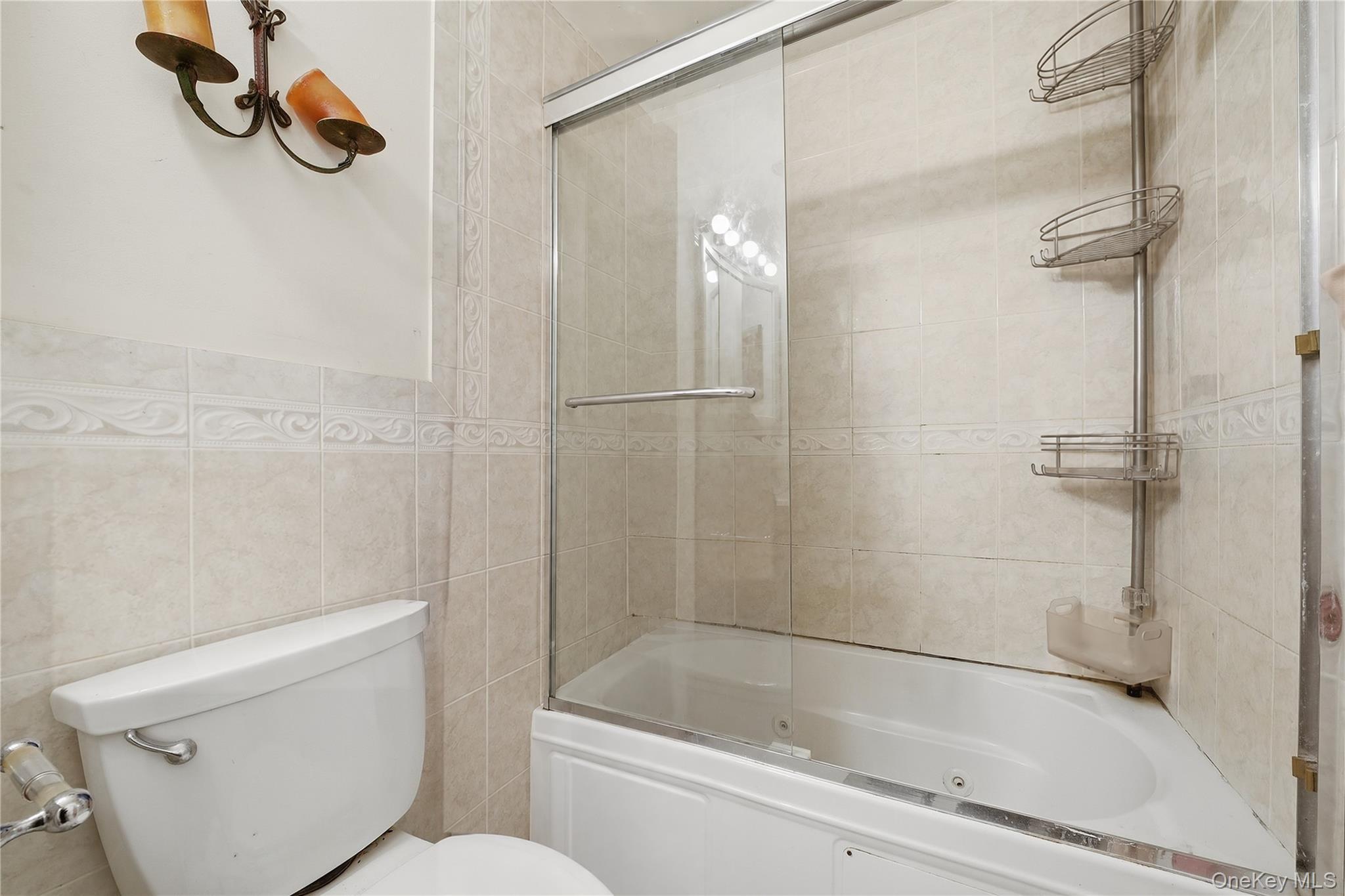 Single Family Cicero Avenue Bronx, NY 10473, MLS-1050993-21