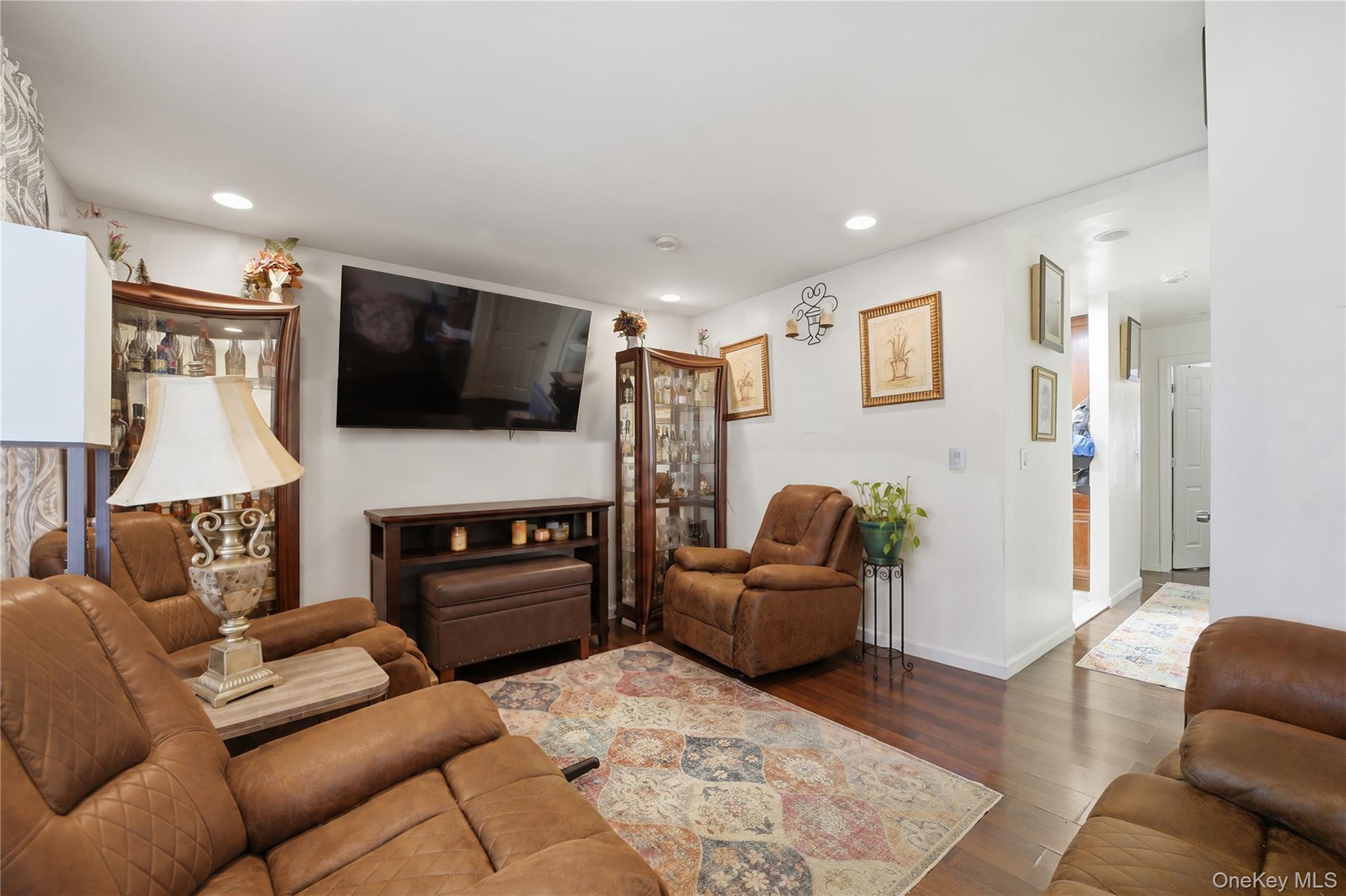 Single Family Cicero Avenue Bronx, NY 10473, MLS-1050993-30
