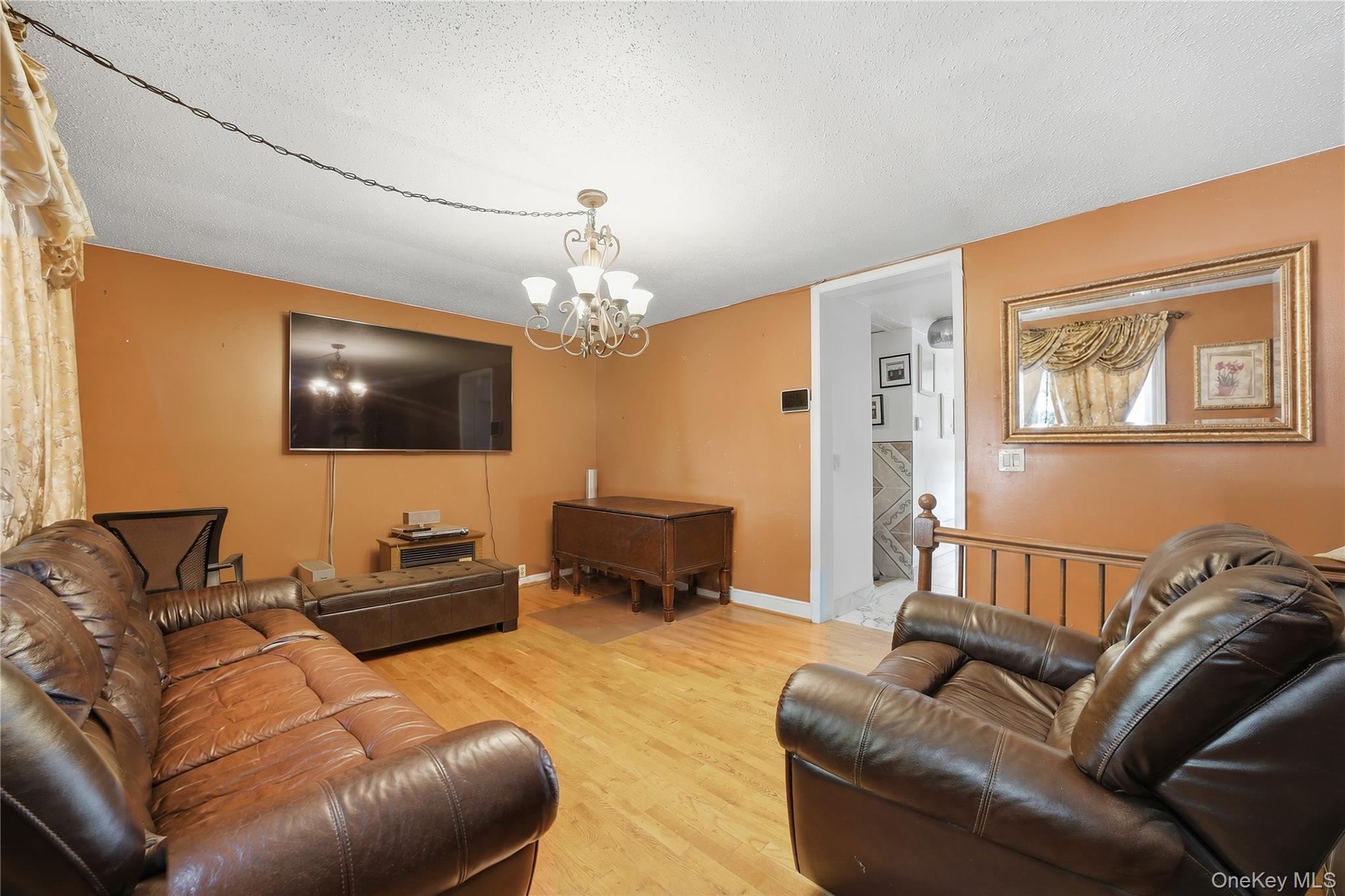 Single Family Cicero Avenue Bronx, NY 10473, MLS-1050993-7