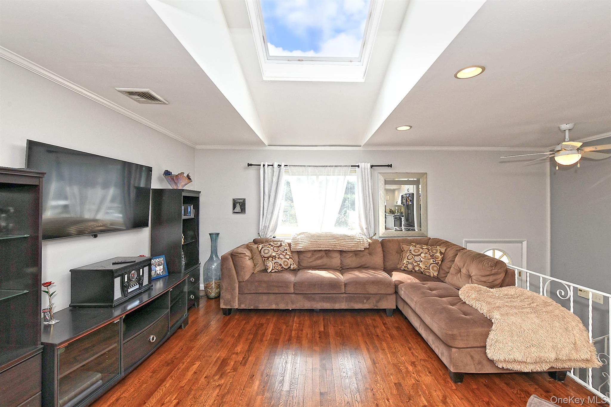 Single Family Euclid Avenue Suffolk County, NY 11746, MLS-1051006-14