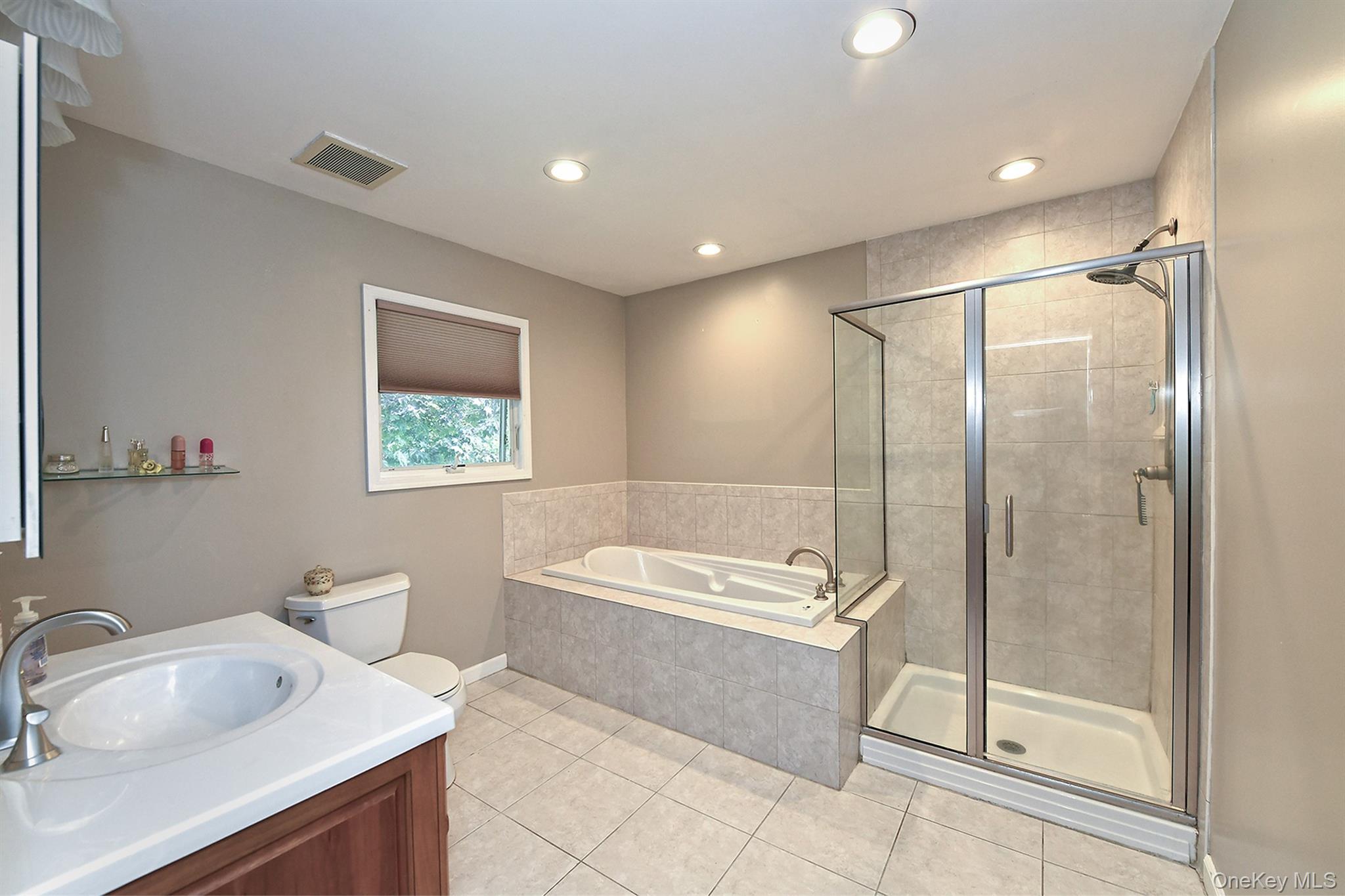 Single Family Euclid Avenue Suffolk County, NY 11746, MLS-1051006-20