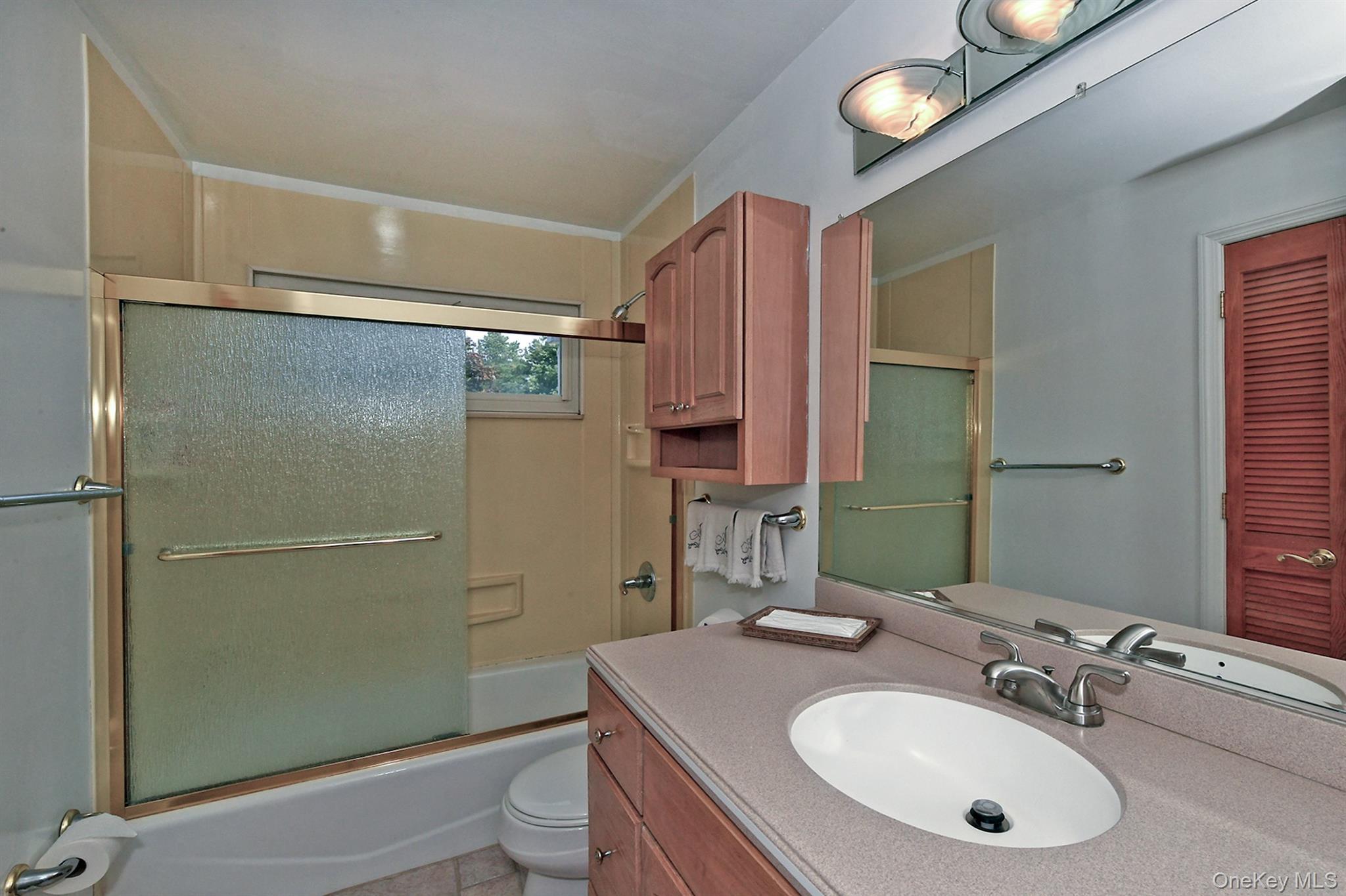Single Family Euclid Avenue Suffolk County, NY 11746, MLS-1051006-21
