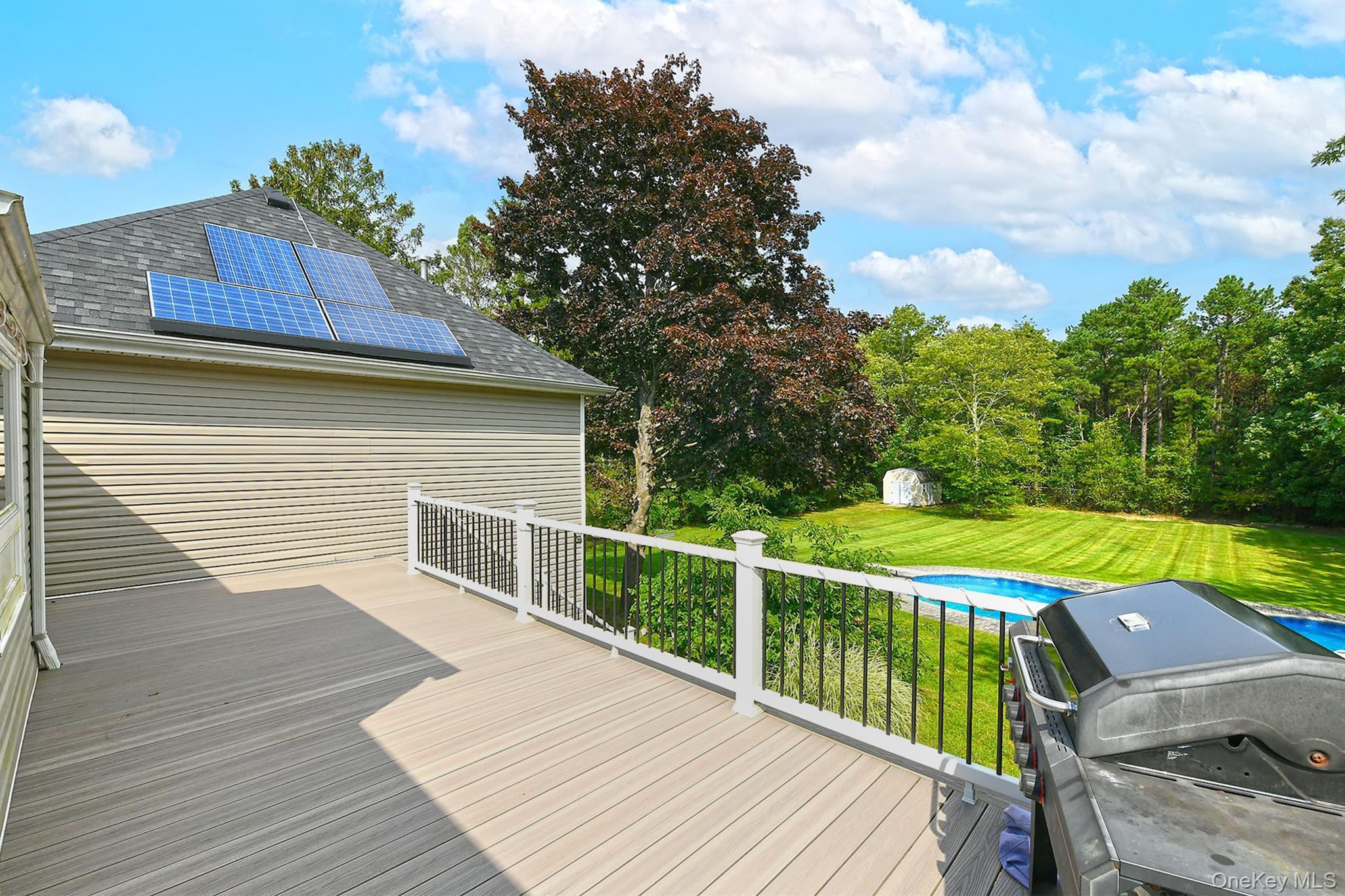 Single Family Euclid Avenue Suffolk County, NY 11746, MLS-1051006-28