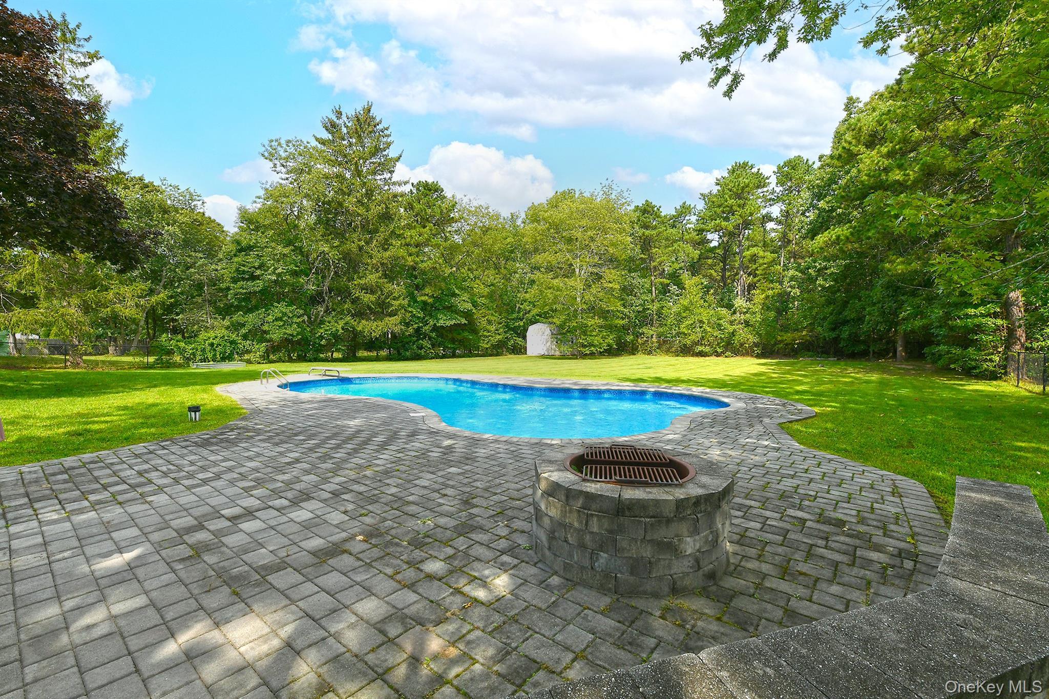Single Family Euclid Avenue Suffolk County, NY 11746, MLS-1051006-31
