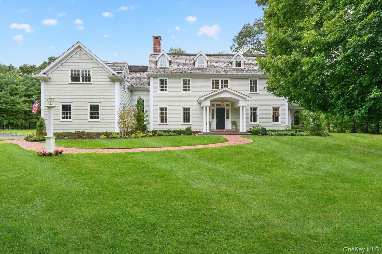 Single Family Wawapek Road  Suffolk County, NY 11724, MLS-1051011-4