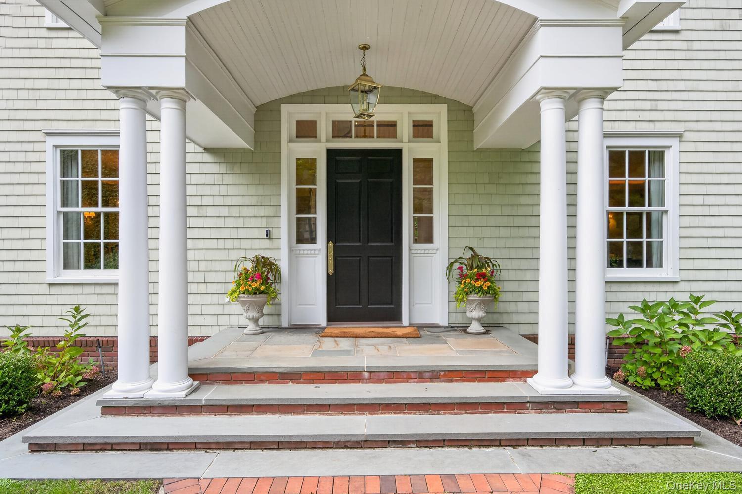 Single Family Wawapek Road  Suffolk County, NY 11724, MLS-1051011-5