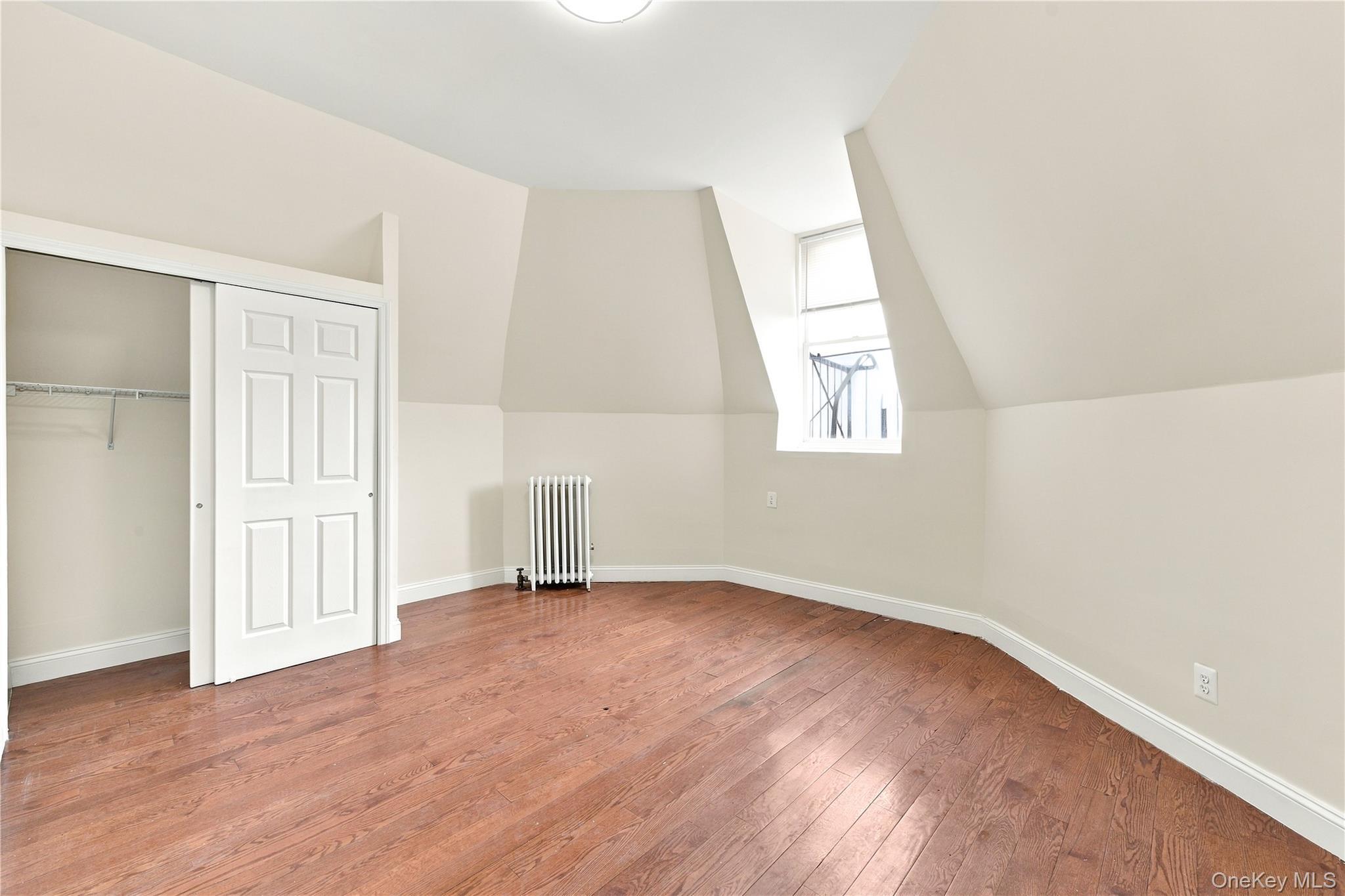 Single Family 123rd Street Queens, NY 11356, MLS-1051016-20
