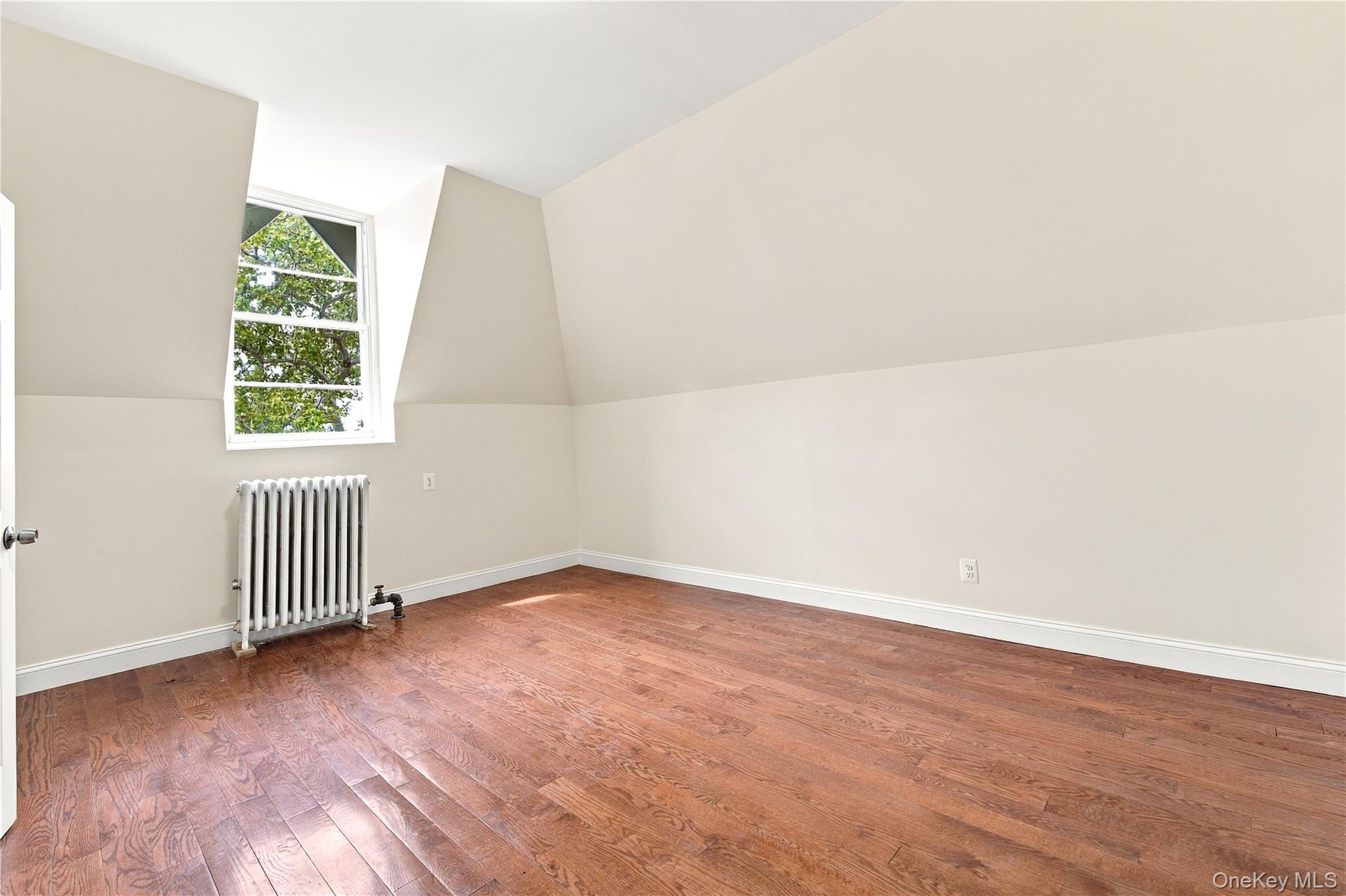 Single Family 123rd Street Queens, NY 11356, MLS-1051016-21