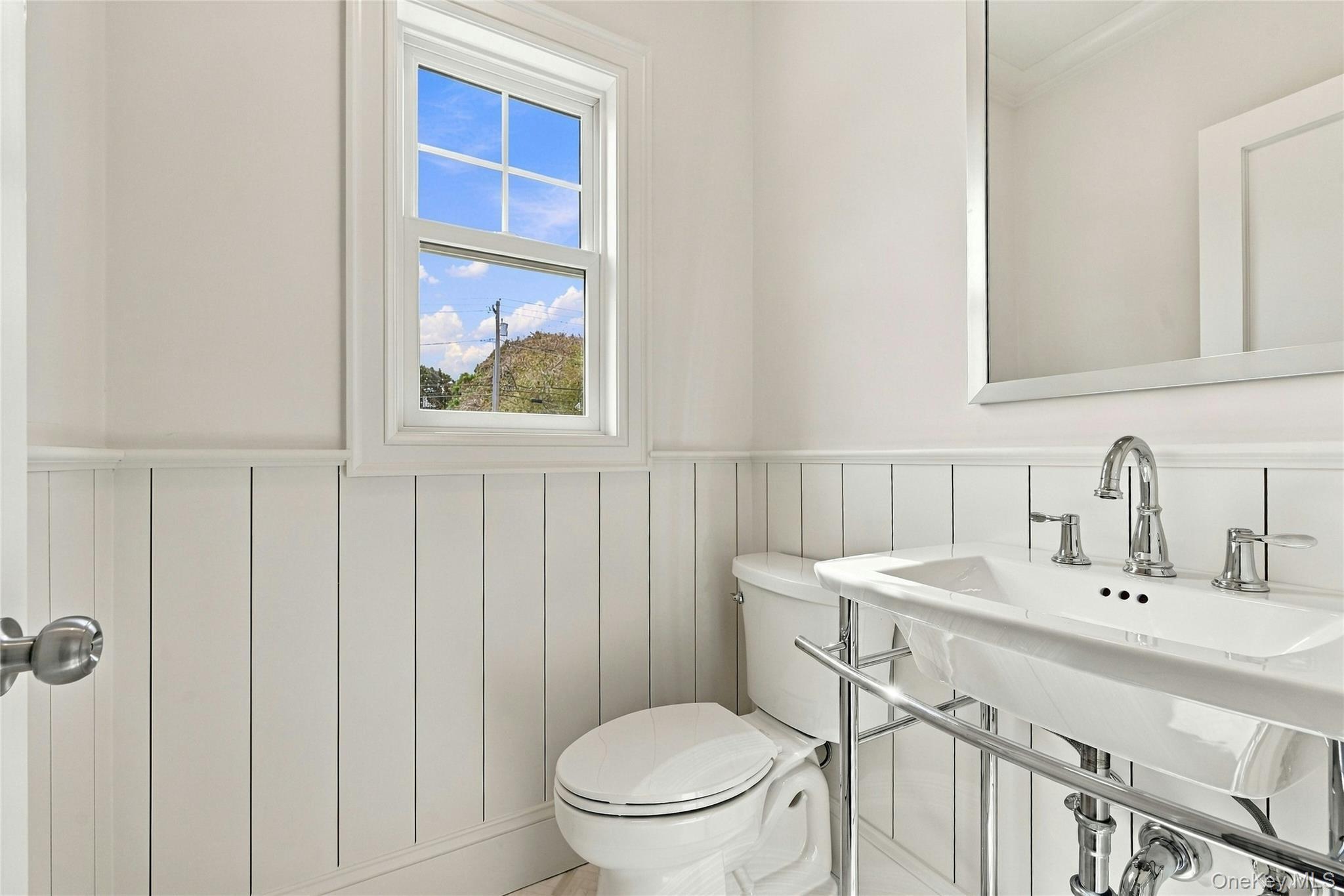 Single Family Clay Pitts Road  Suffolk County, NY 11731, MLS-1051038-16