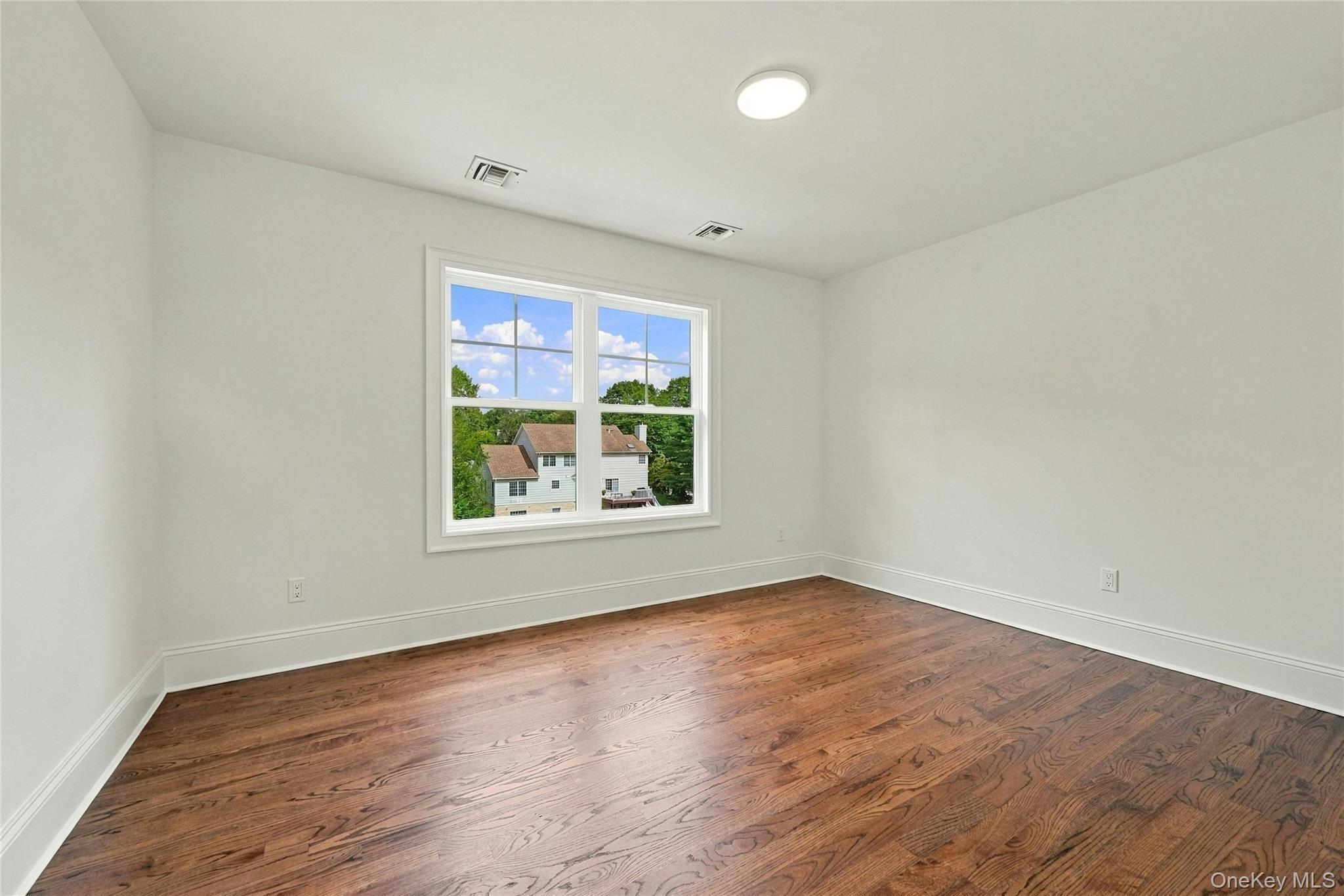 Single Family Clay Pitts Road  Suffolk County, NY 11731, MLS-1051038-33