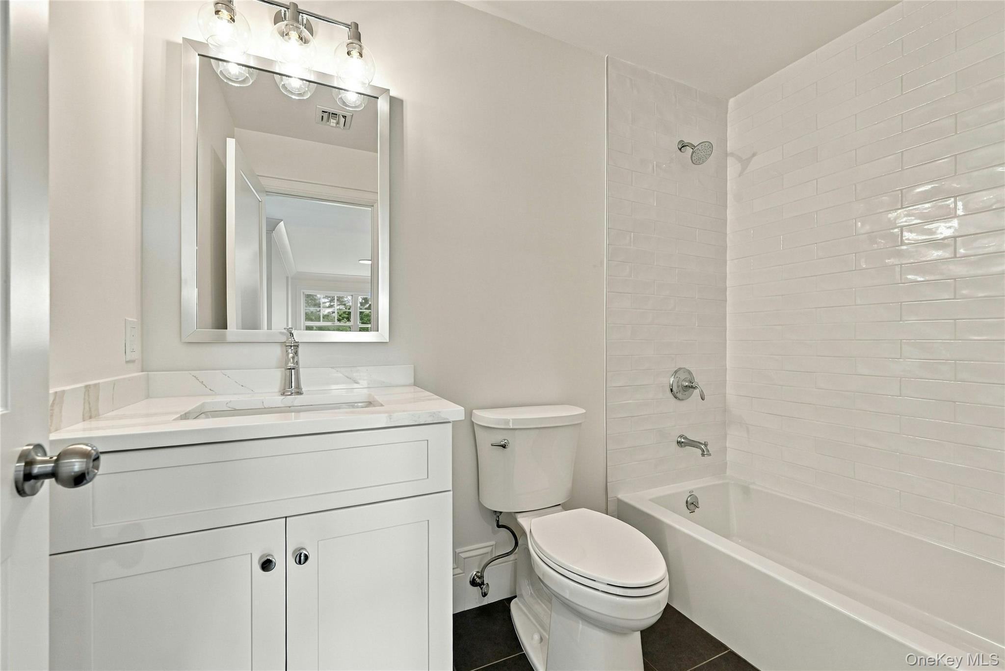 Single Family Clay Pitts Road  Suffolk County, NY 11731, MLS-1051038-34