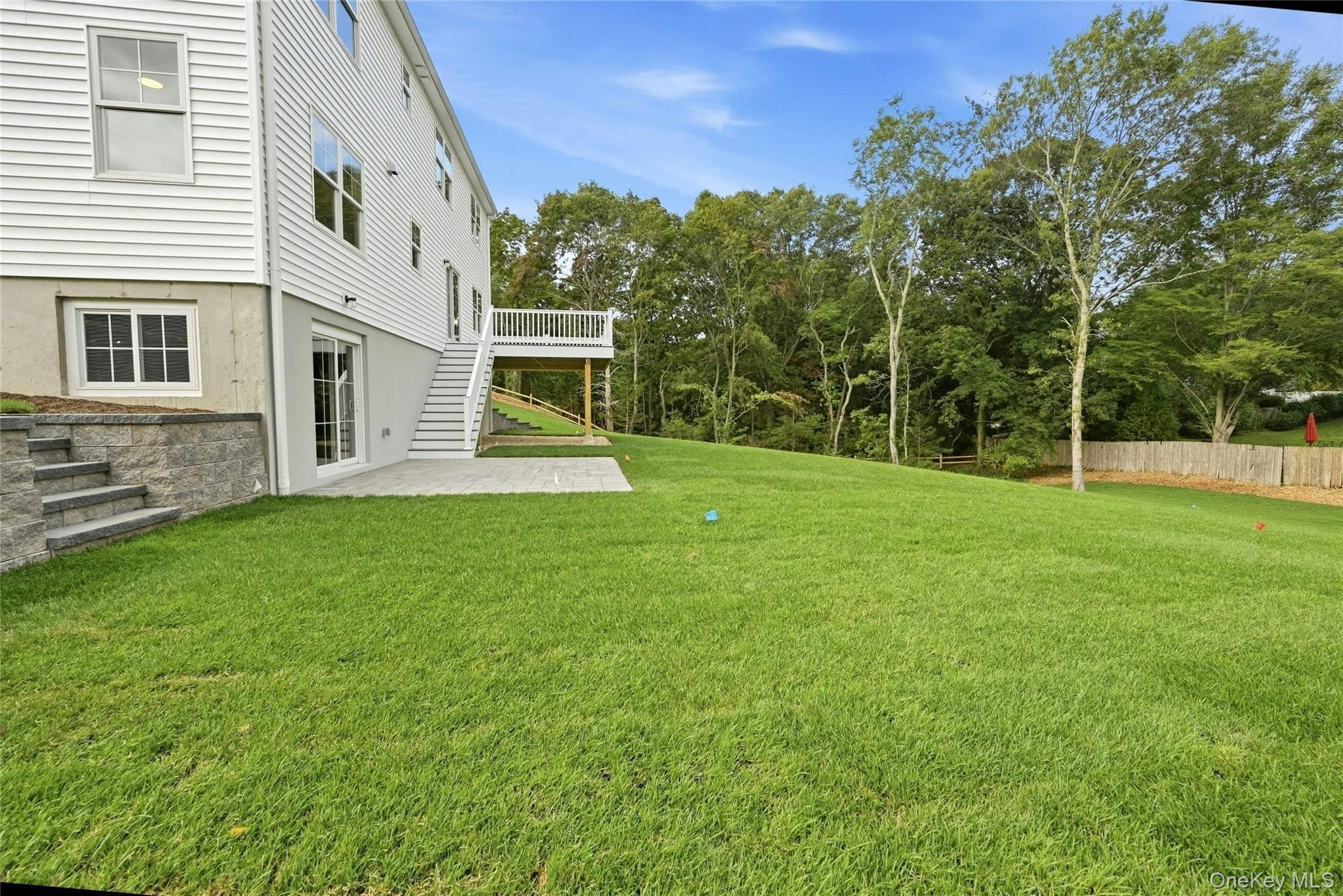 Single Family Clay Pitts Road  Suffolk County, NY 11731, MLS-1051038-42