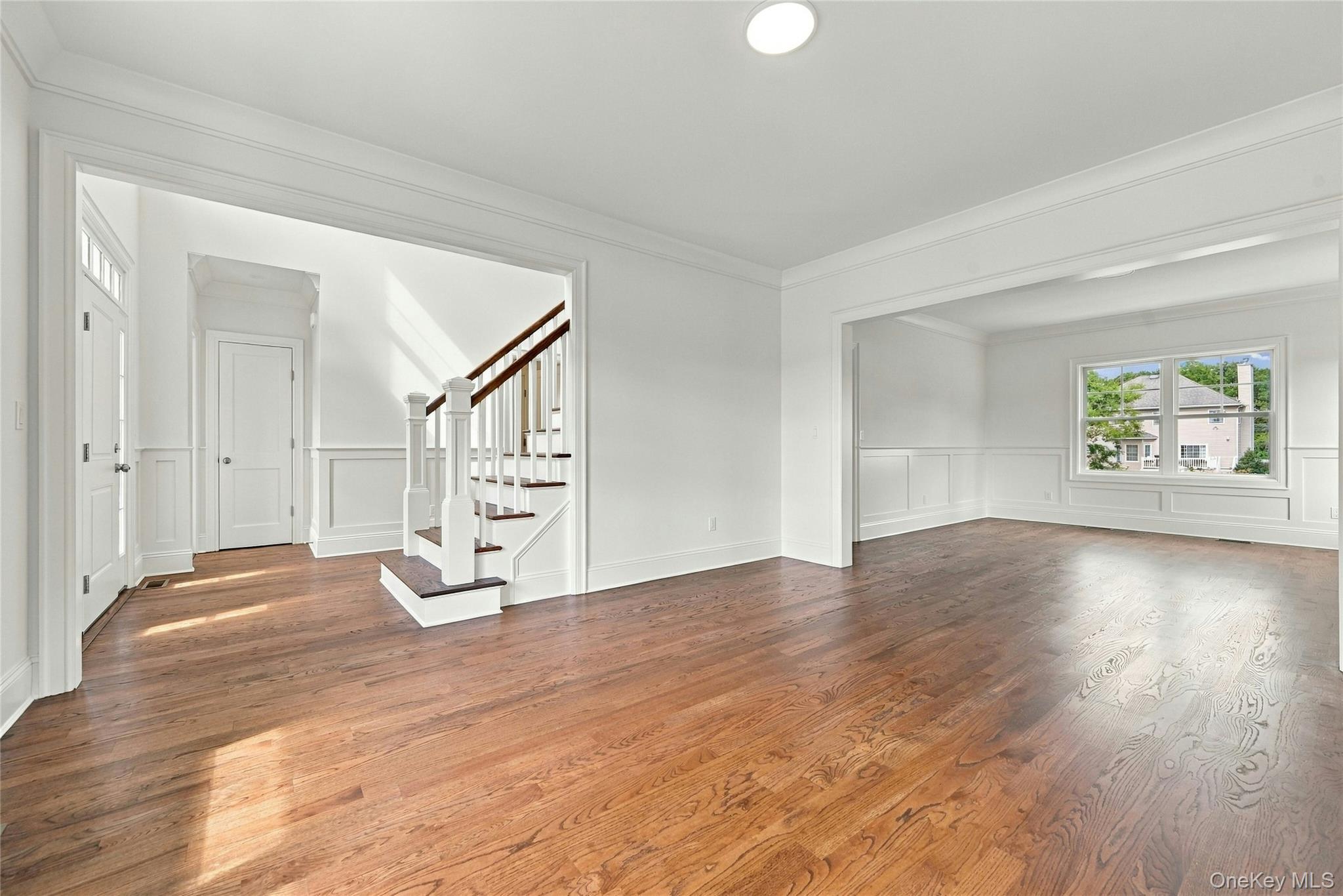 Single Family Clay Pitts Road  Suffolk County, NY 11731, MLS-1051038-5