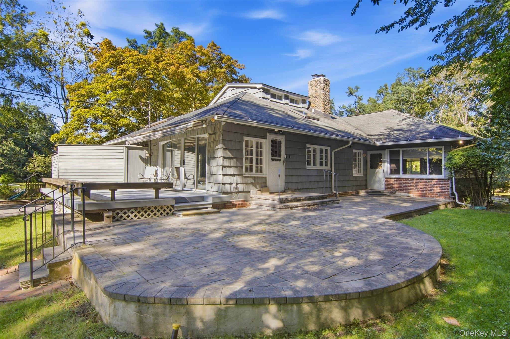 Single Family Barnhart Place Suffolk County, NY 11786, MLS-1051042-26