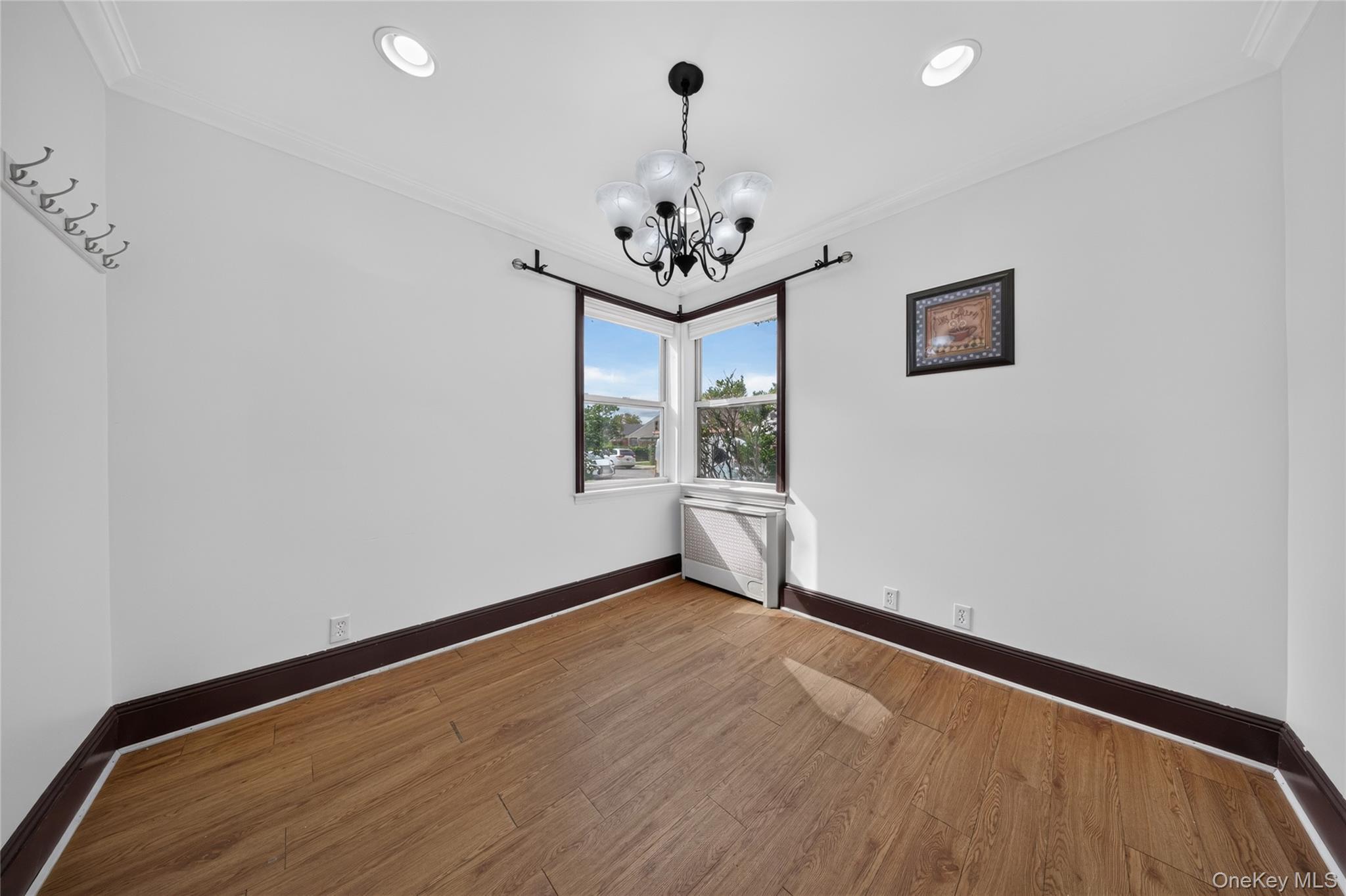 Single Family 199th Street  Queens, NY 11365, MLS-1051067-10