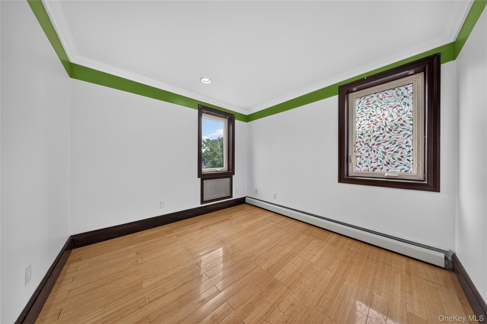 Single Family 199th Street  Queens, NY 11365, MLS-1051067-11