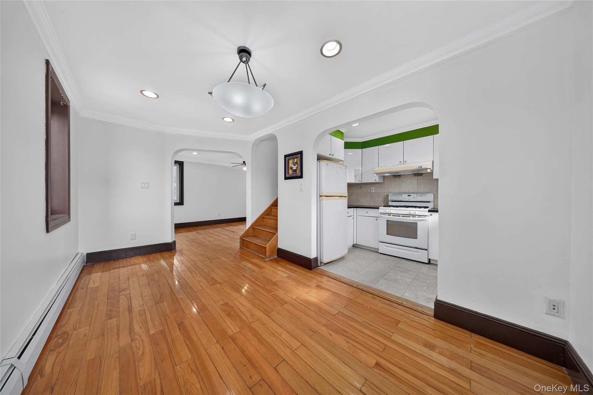 Single Family 199th Street  Queens, NY 11365, MLS-1051067-20