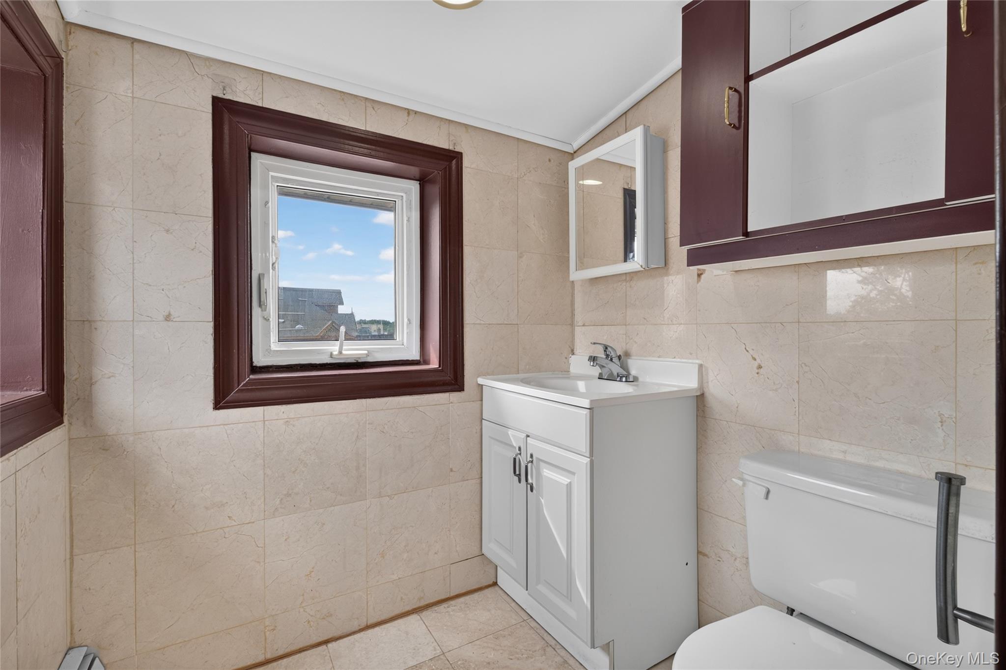 Single Family 199th Street  Queens, NY 11365, MLS-1051067-29