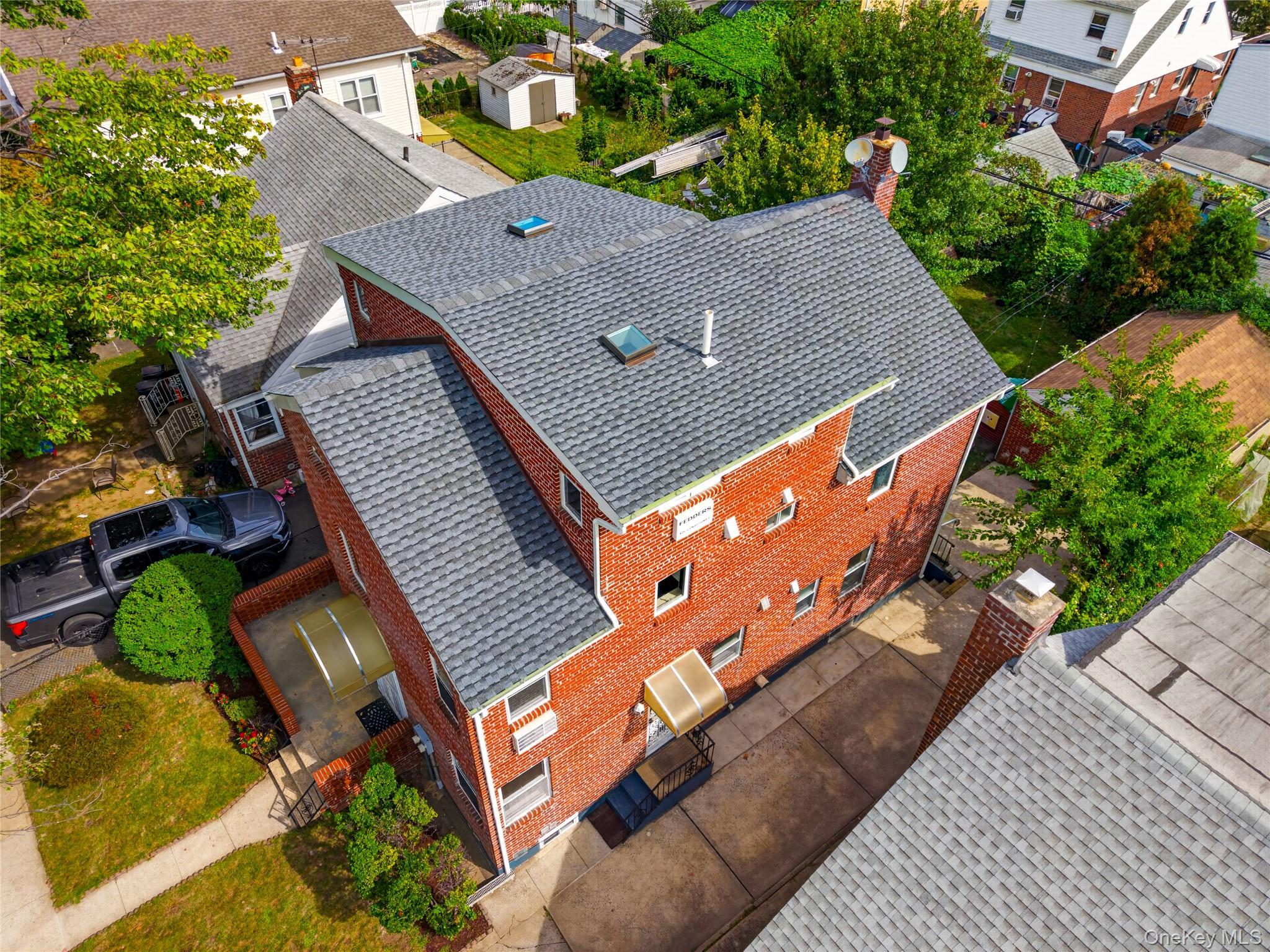 Single Family 199th Street  Queens, NY 11365, MLS-1051067-40