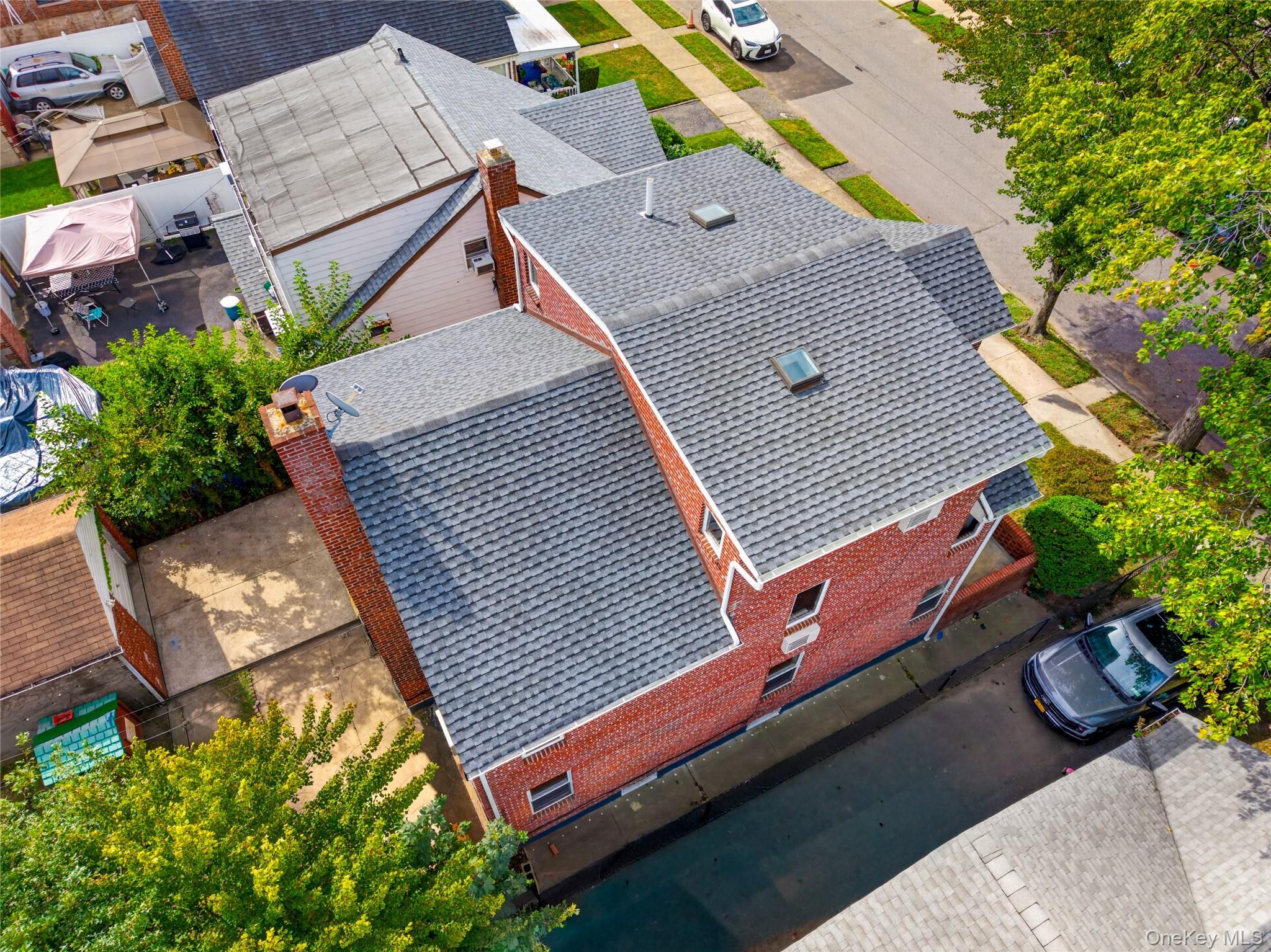 Single Family 199th Street  Queens, NY 11365, MLS-1051067-41