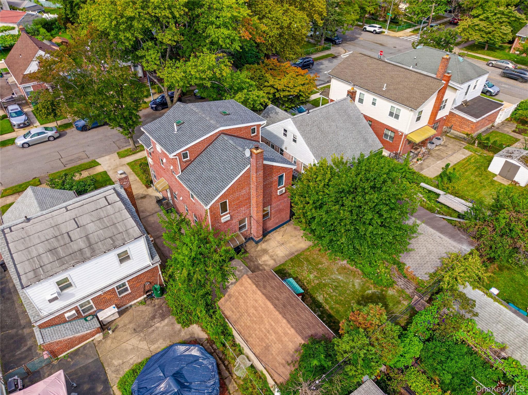 Single Family 199th Street  Queens, NY 11365, MLS-1051067-42