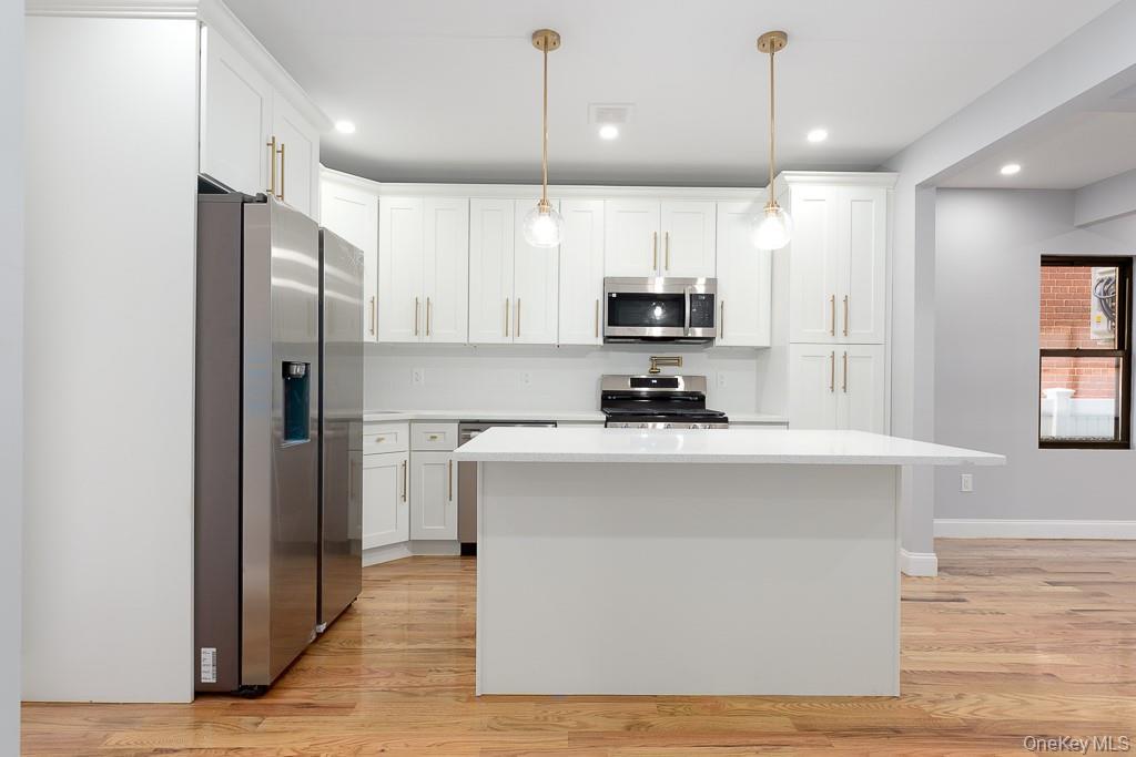 Single Family Linden Boulevard Queens, NY 11412, MLS-1051077-6