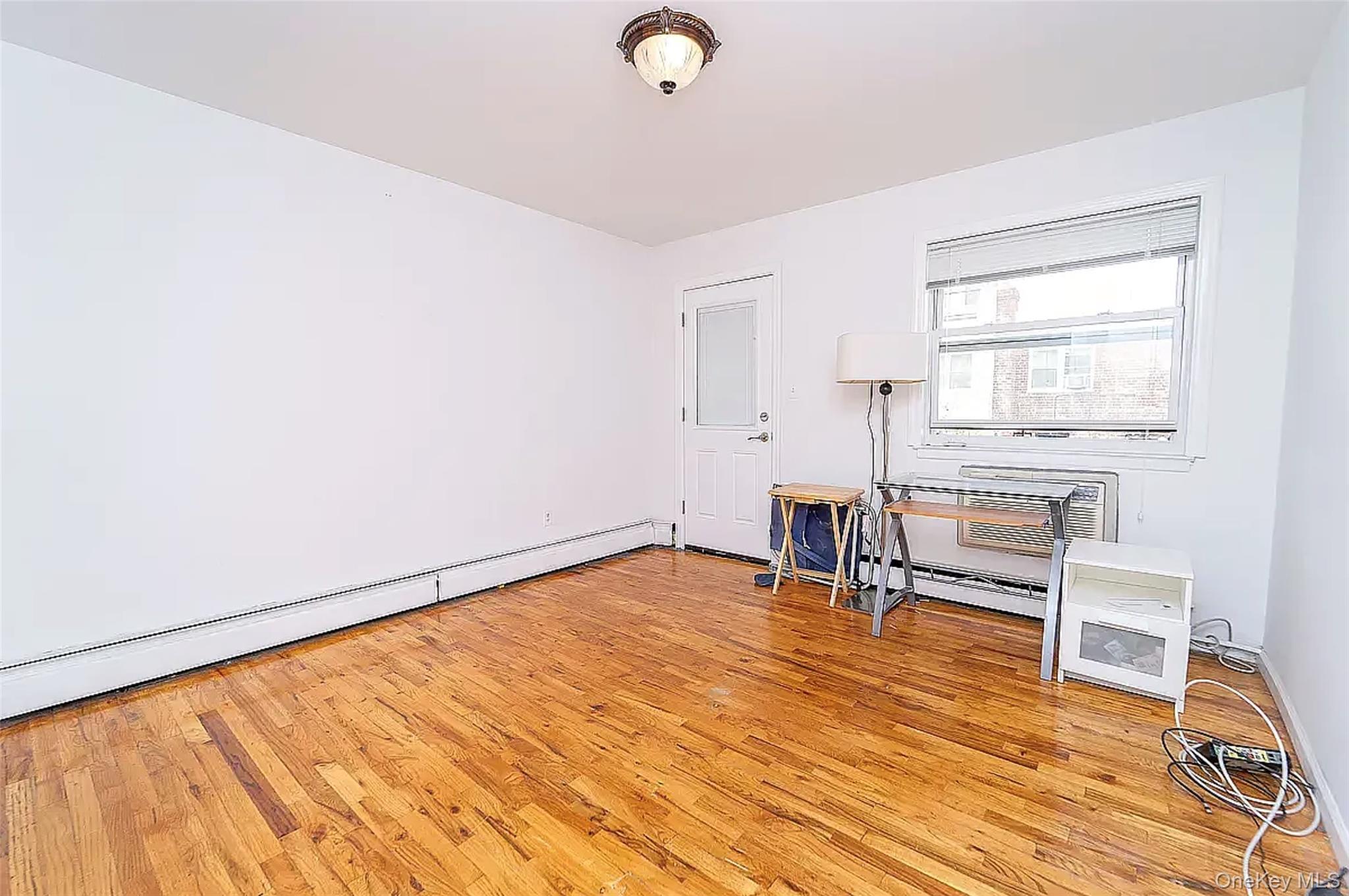 Single Family 14th Place Queens, NY 11102, MLS-1051079-2