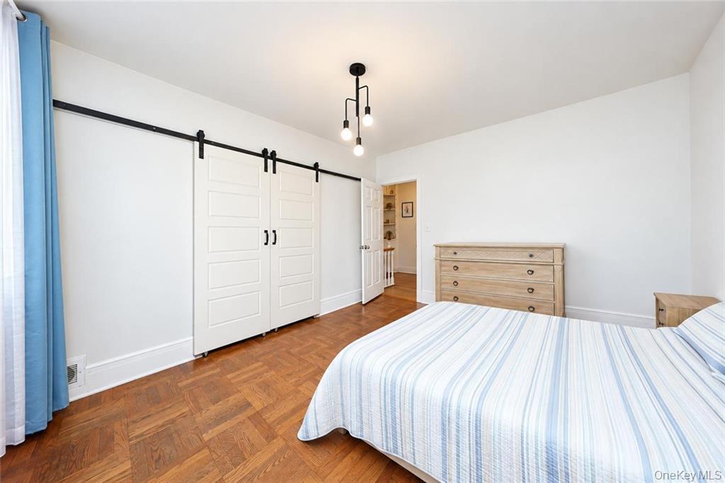 Single Family E 18th Street  Brooklyn, NY 11235, MLS-1051086-13