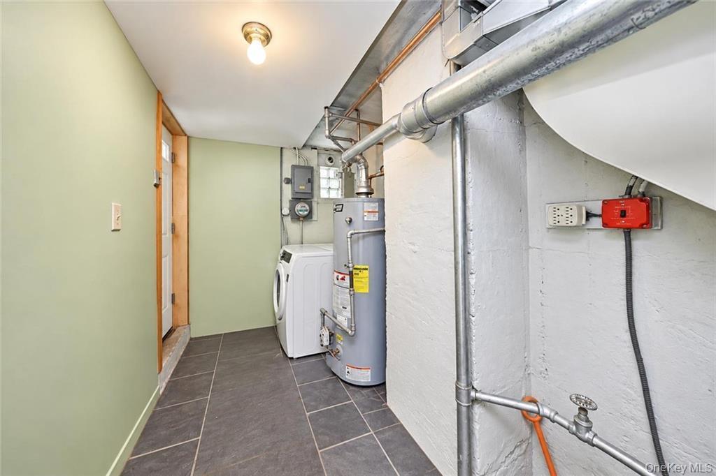 Single Family E 18th Street  Brooklyn, NY 11235, MLS-1051086-23