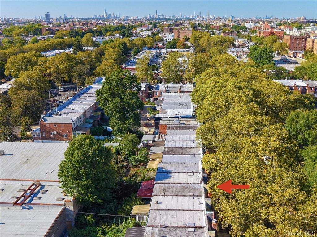 Single Family E 18th Street  Brooklyn, NY 11235, MLS-1051086-29