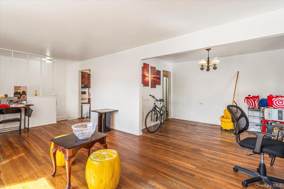 Single Family Braddock Avenue  Queens, NY 11427, MLS-1051088-20
